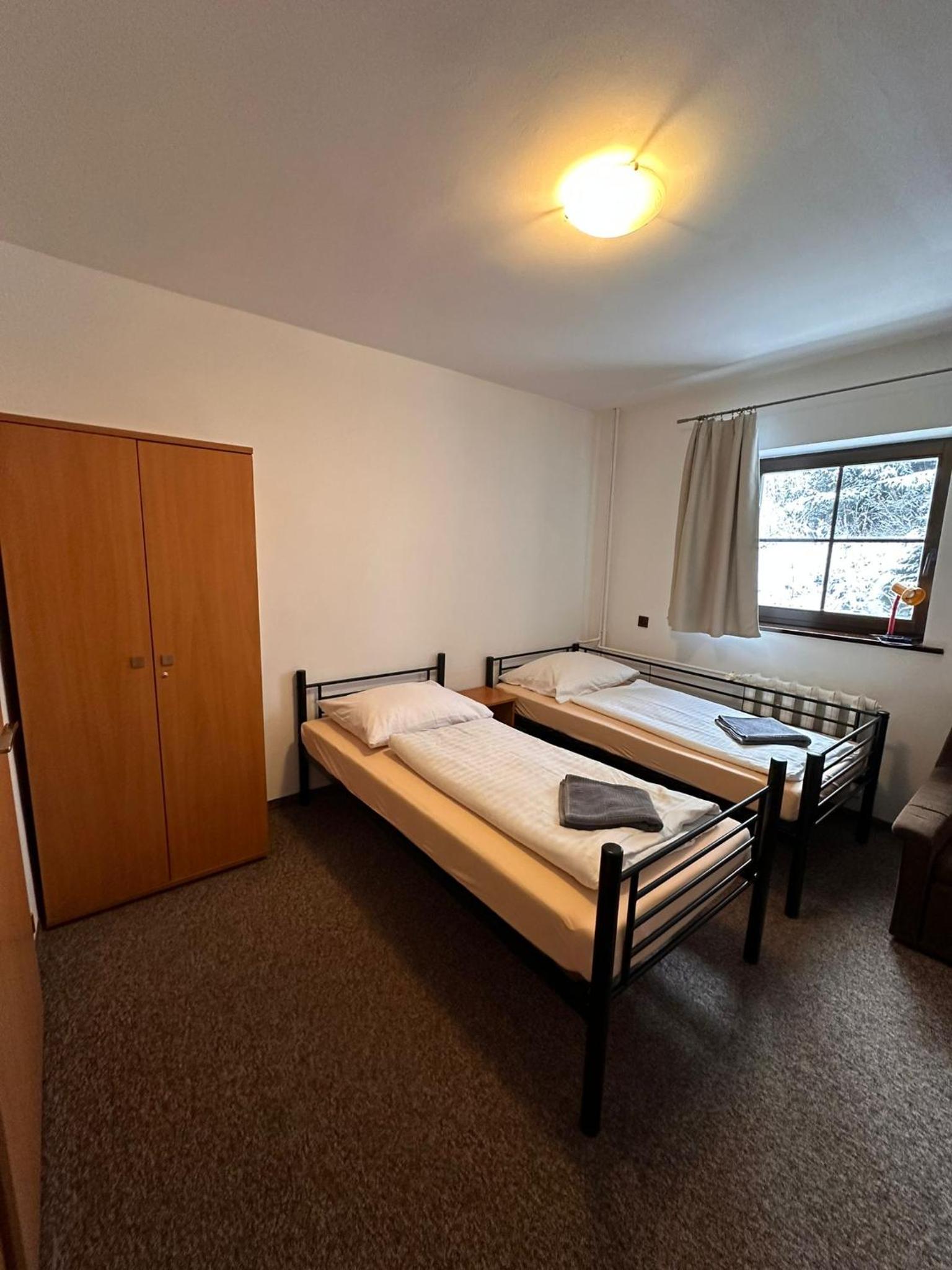 Budget Twin Room photo 1