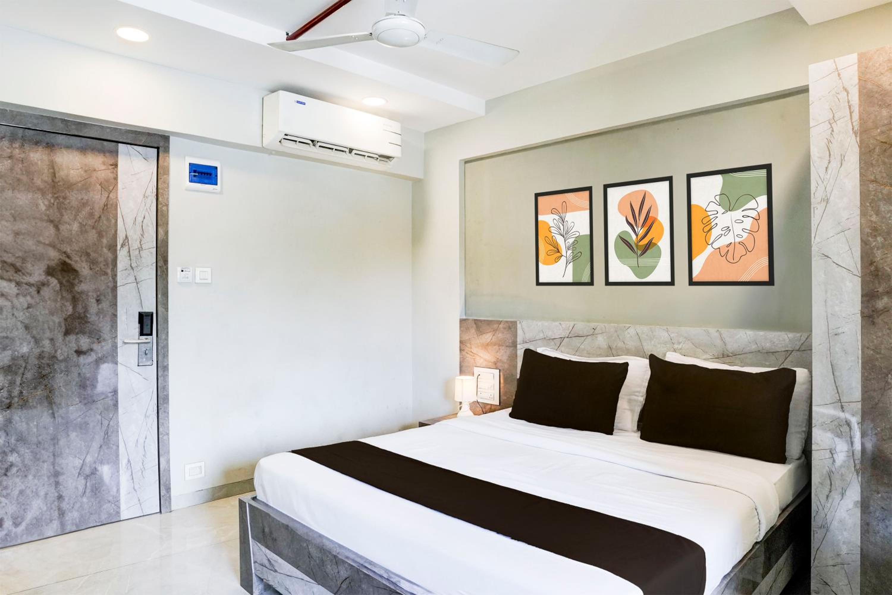 Classic Triple Room