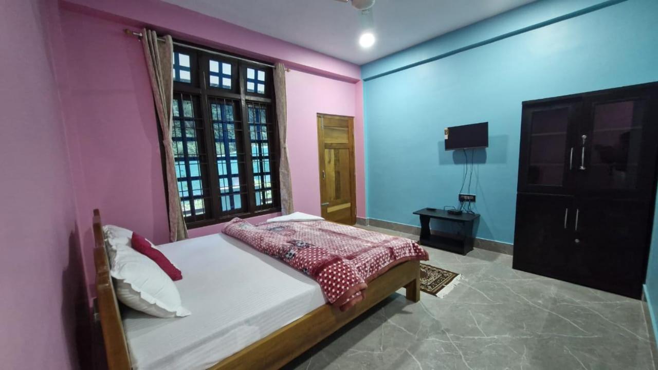 Quadruple Room with Balcony photo 2