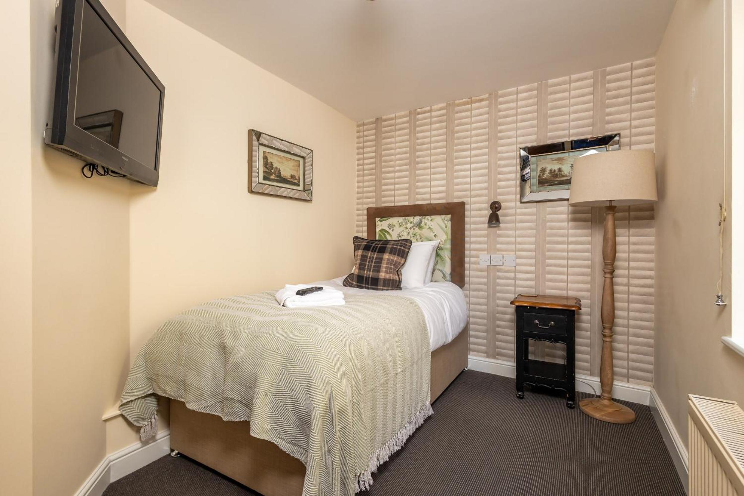 Single Room photo 1