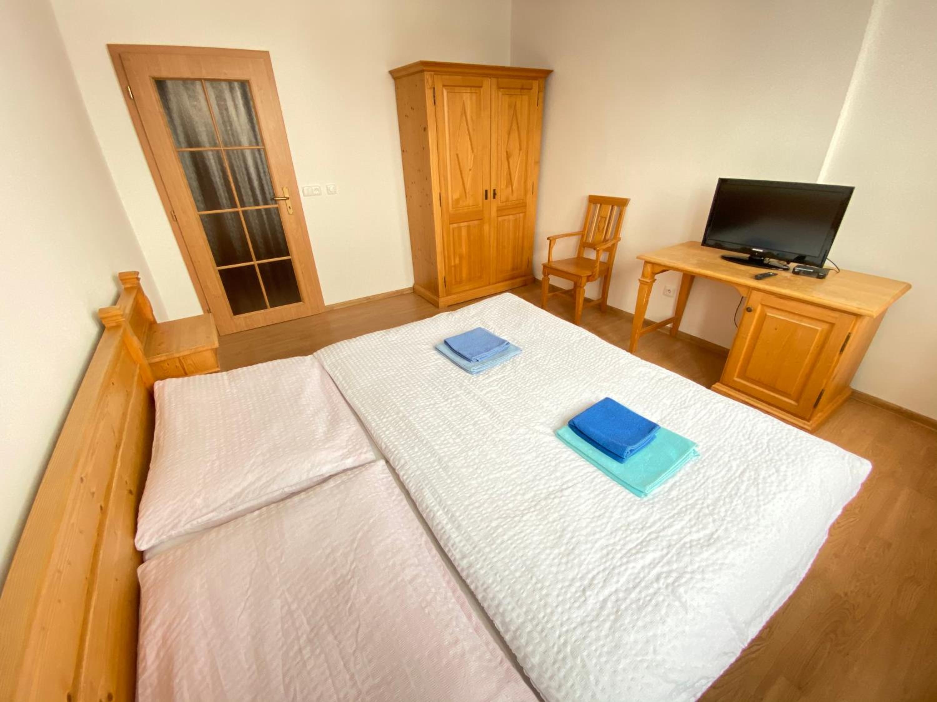 Double or Twin Room - Photo 2