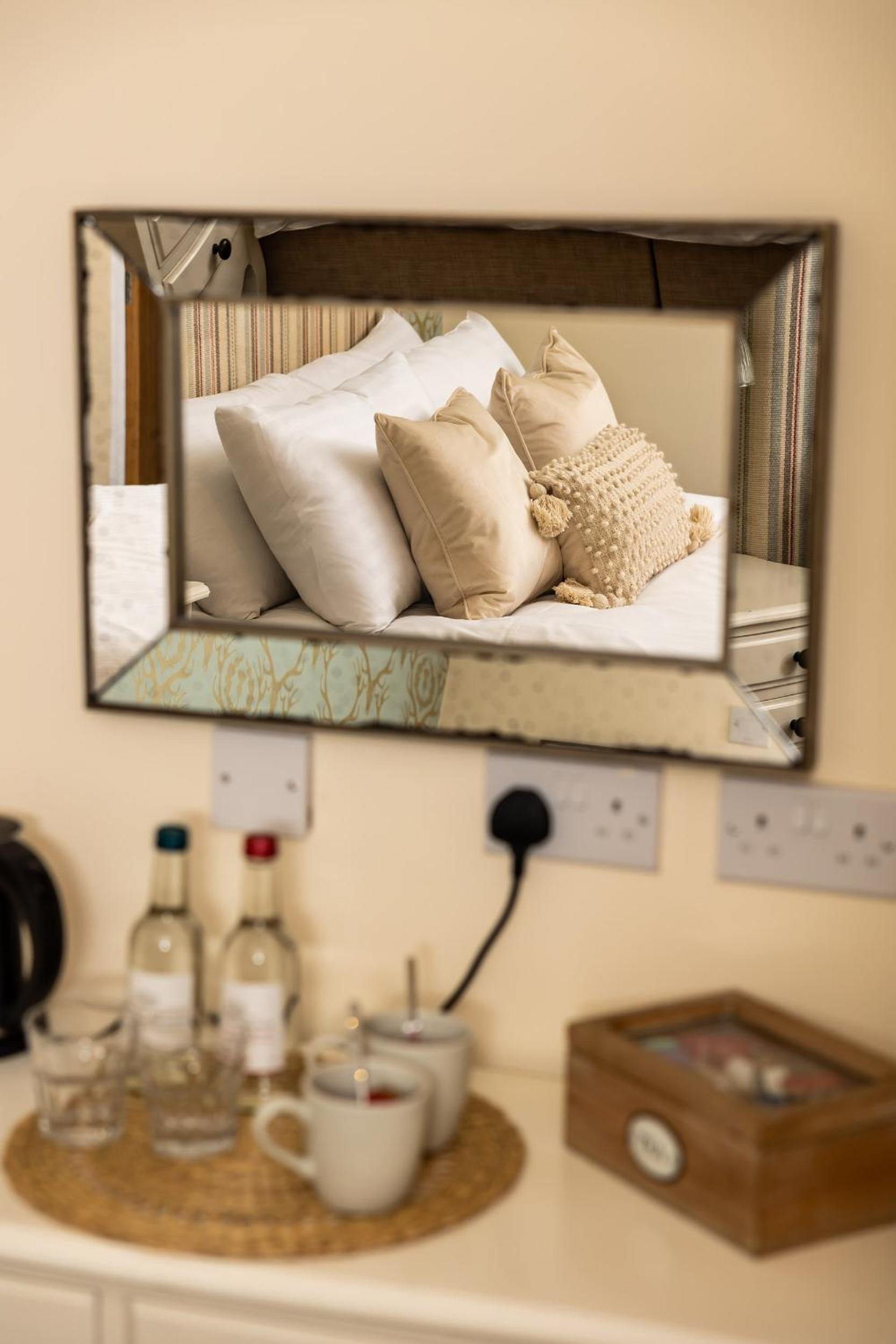 Standard Double Room photo 2