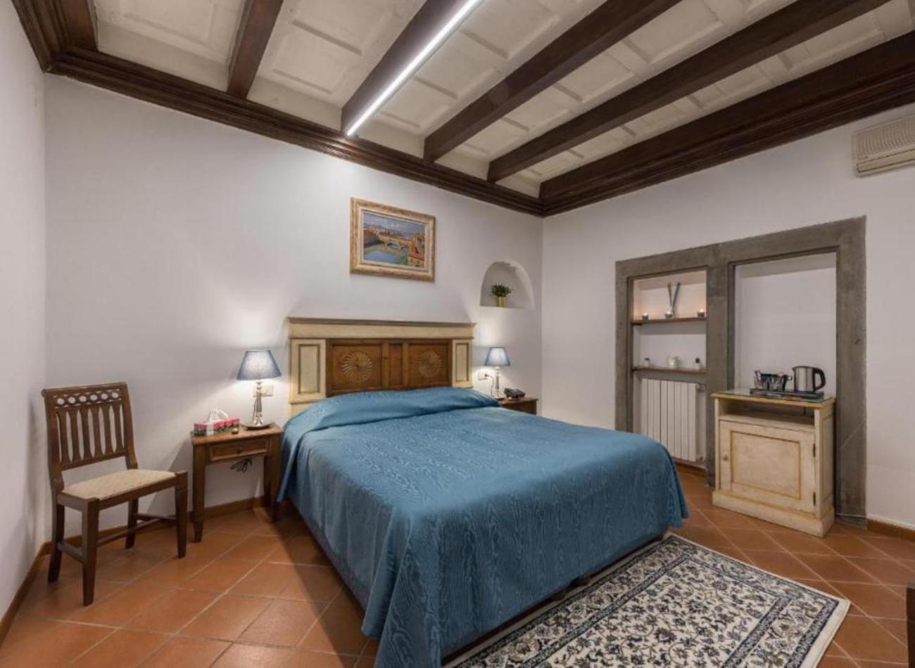Large Room photo 1
