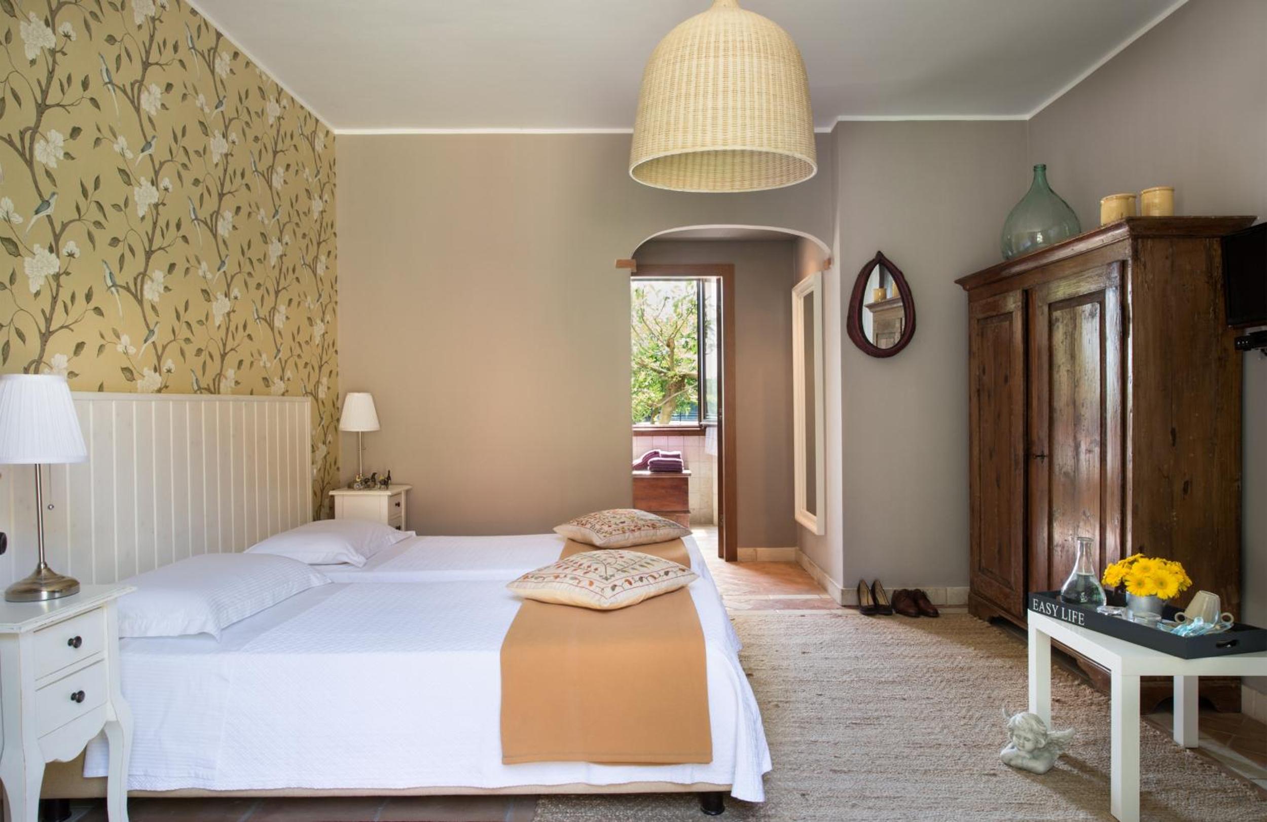 Standard Double or Twin Room photo 3