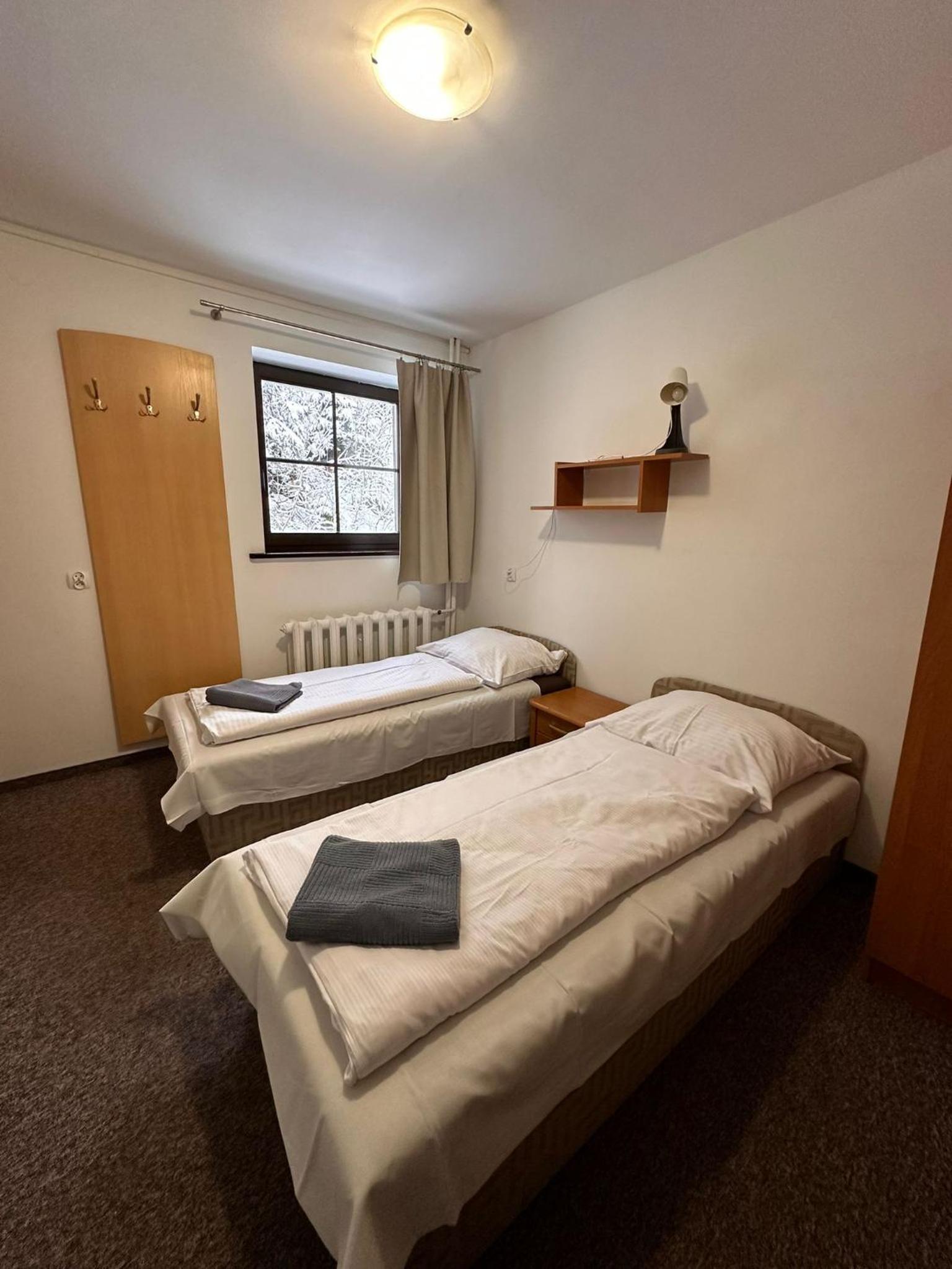 Double Room with Private Bathroom photo 1