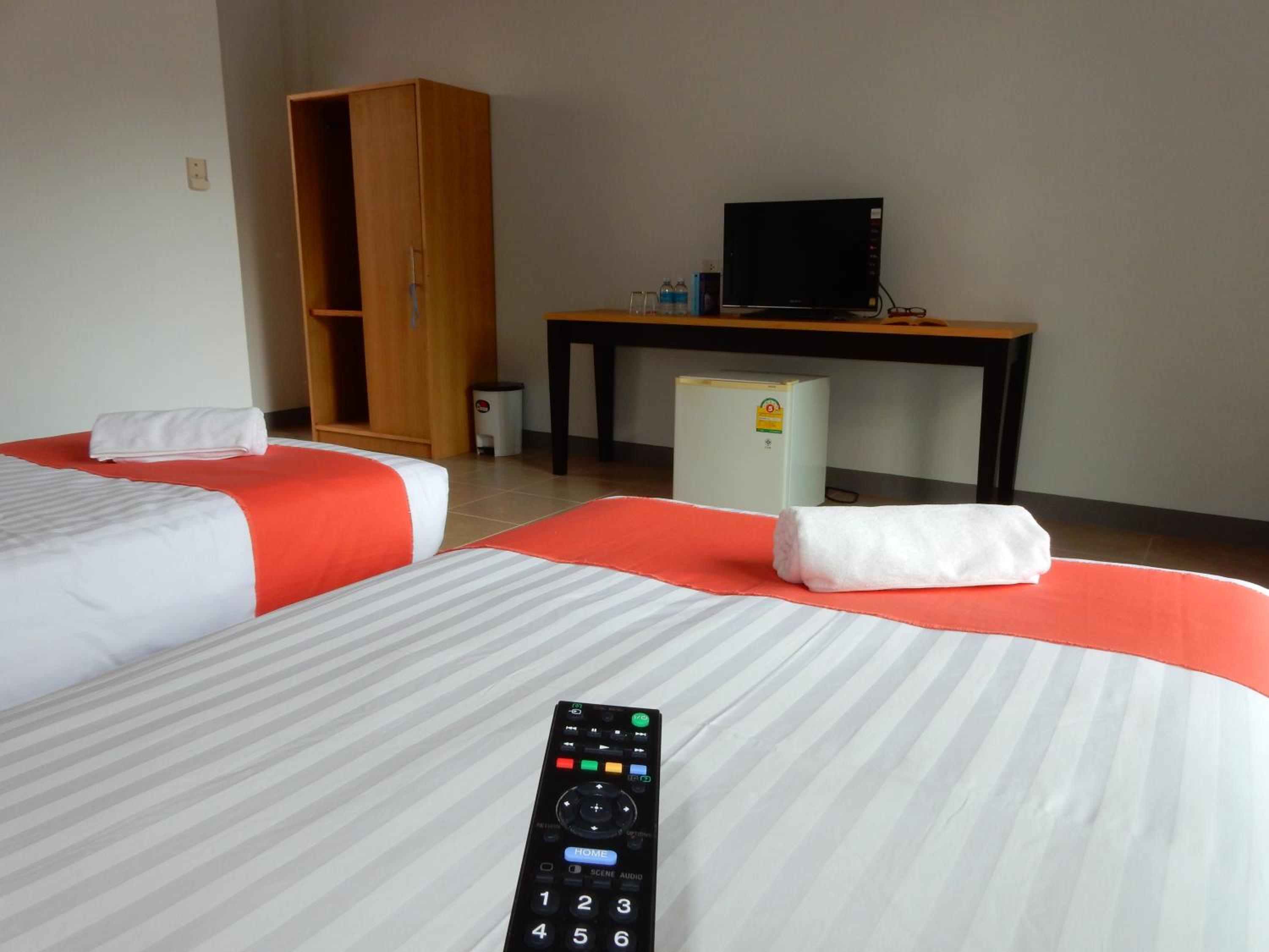 Deluxe Room with Balcony photo 1