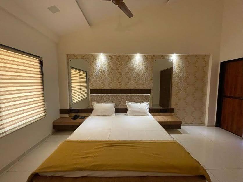 Deluxe Double Room photo 2