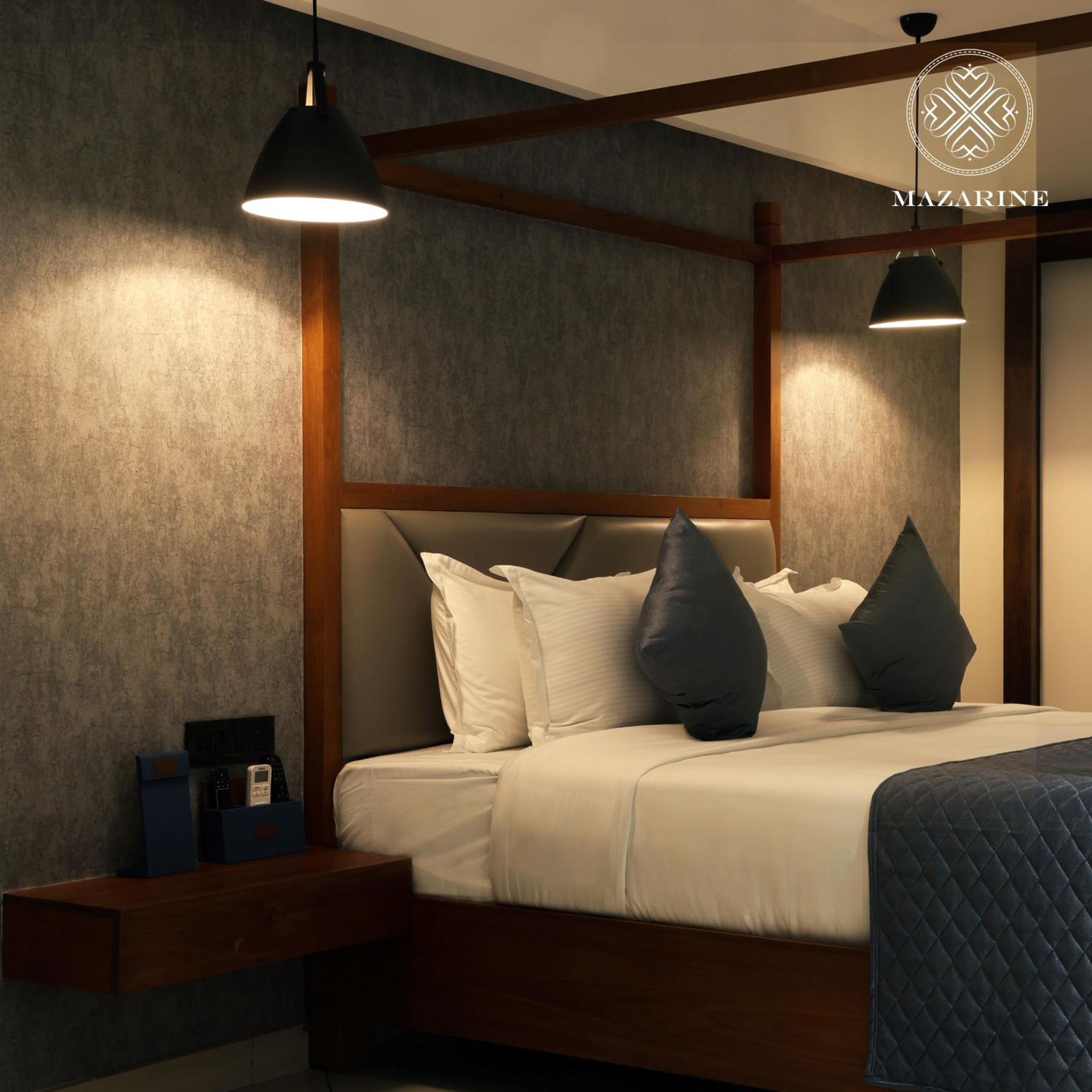Suite - Photo 5
