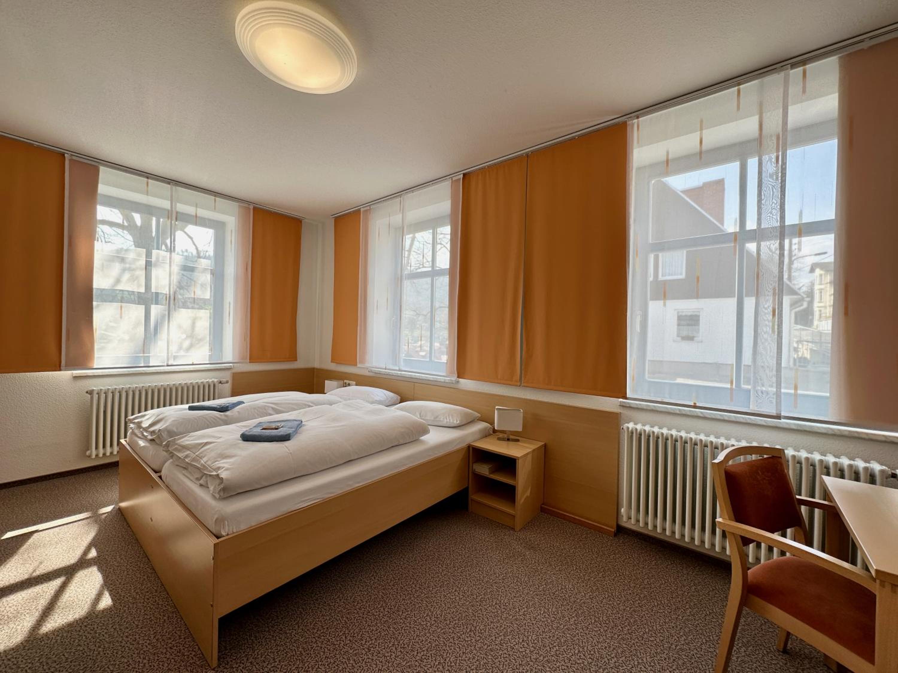 Double Room - Disability Access - Photo 1