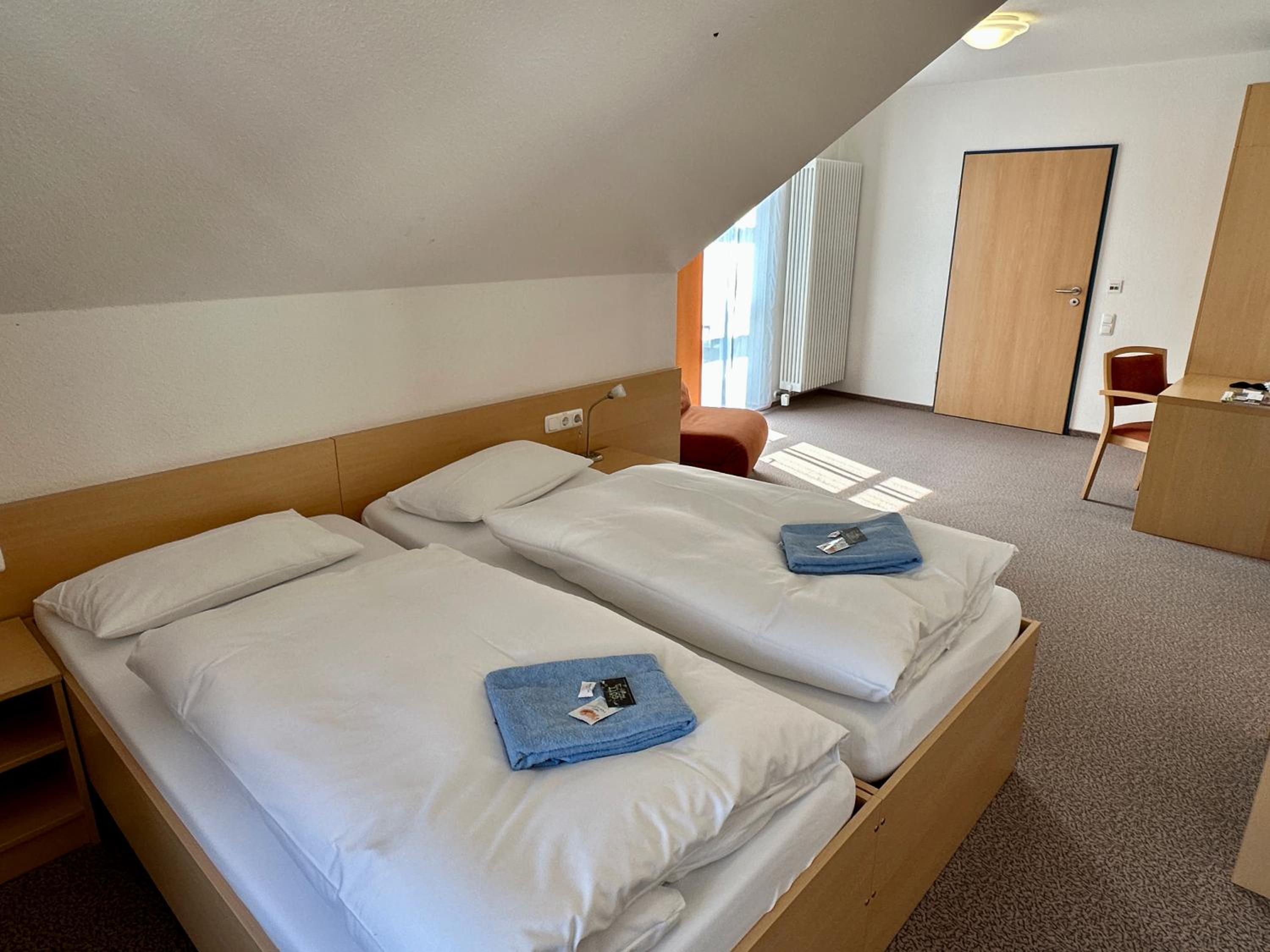 Double Room - Disability Access - Photo 2