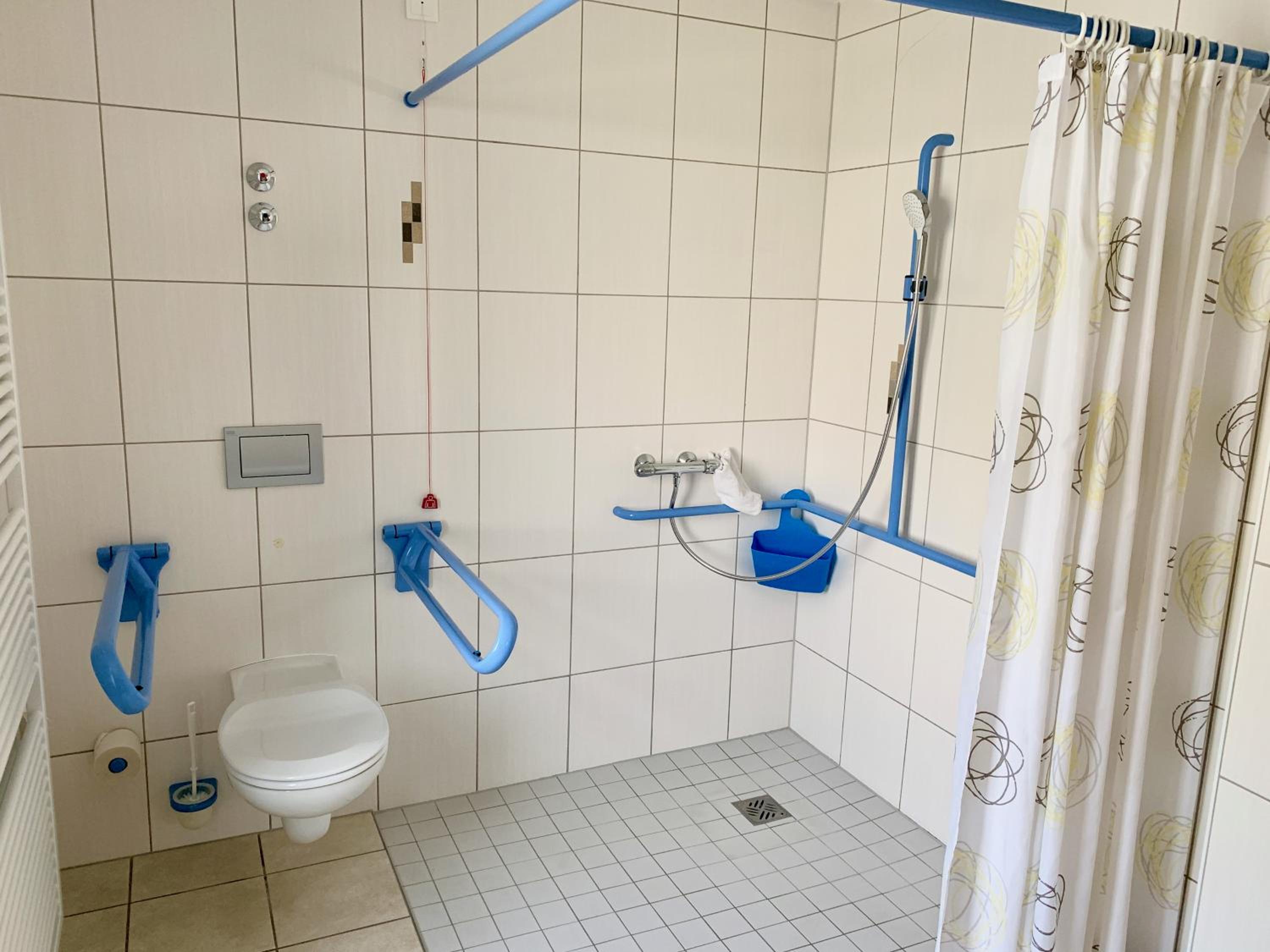Double Room - Disability Access - Photo 6