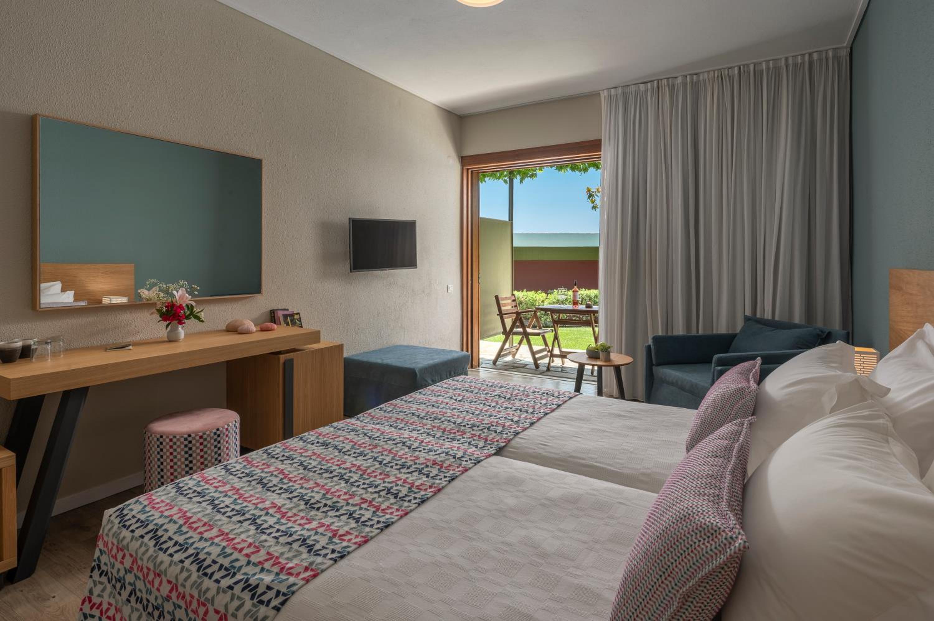 Standard Room with Garden View - Photo 1