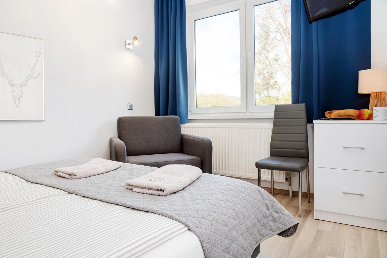 Double Room - Photo 12