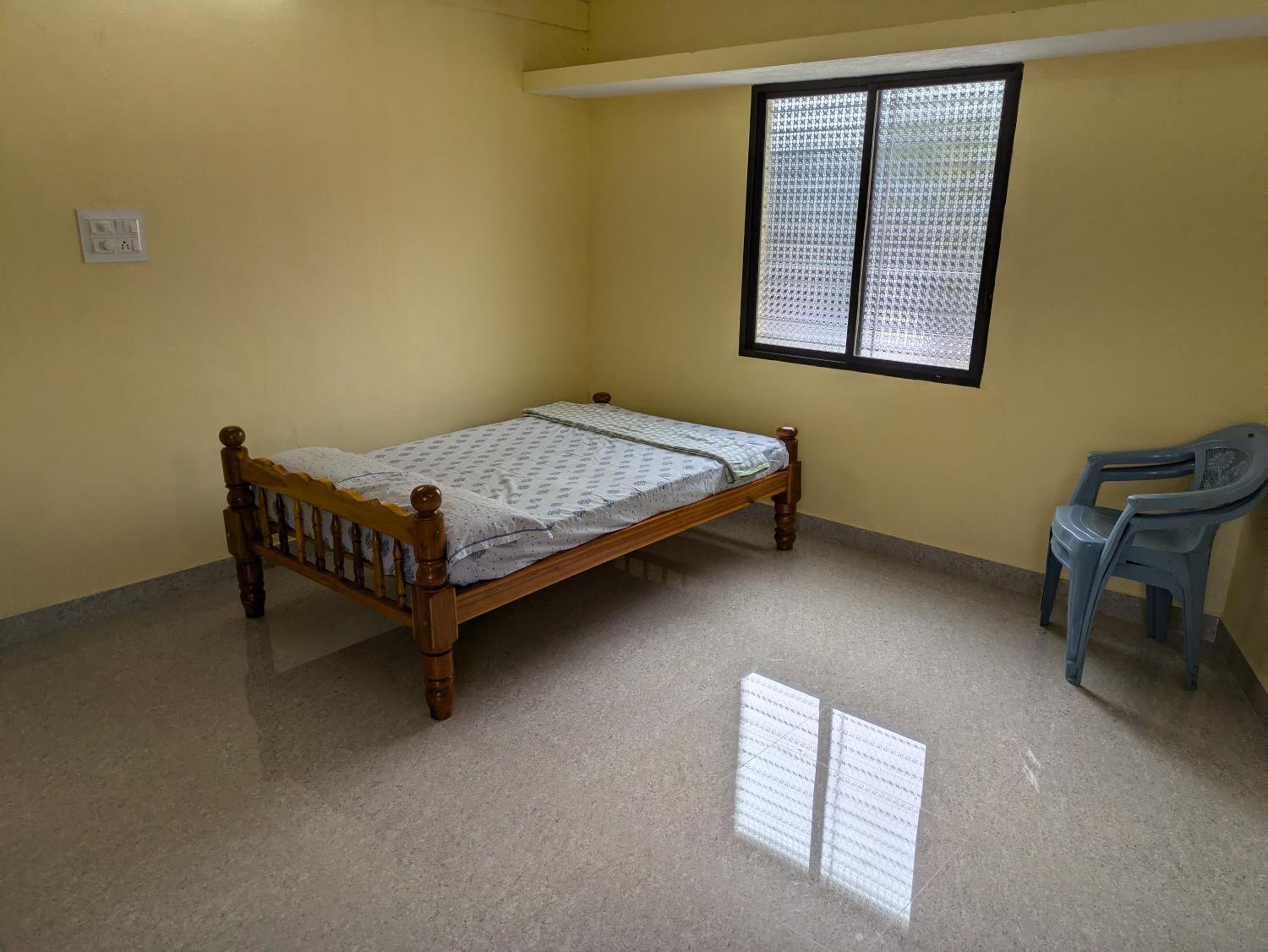 One-Bedroom House photo 1