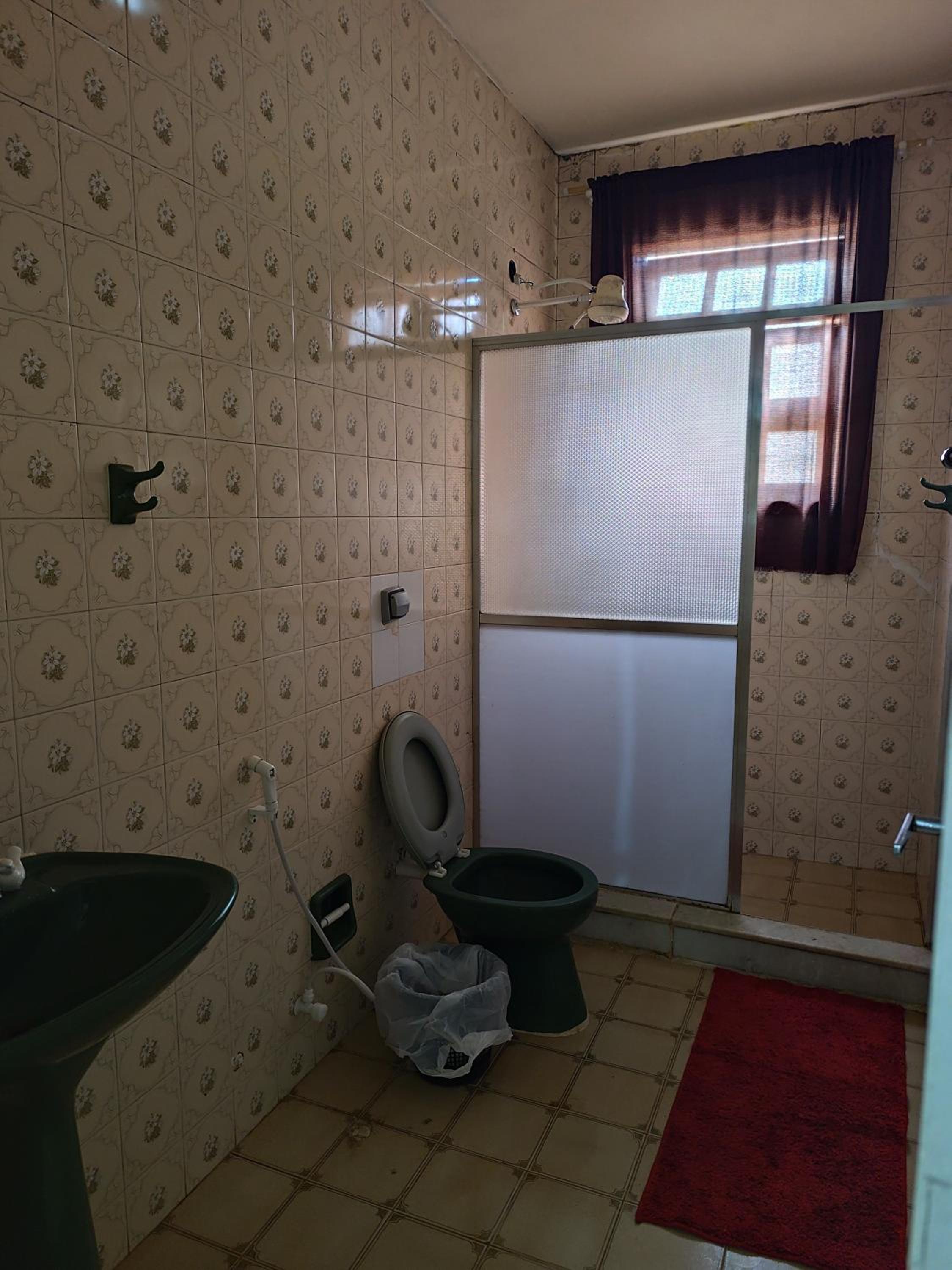 Quadruple Room With Private Bathroom photo 3