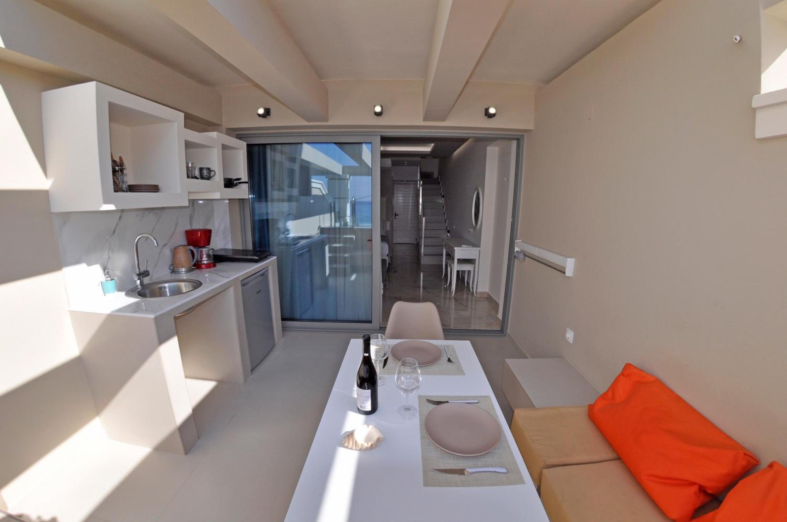 Suite with Private Pool photo 2