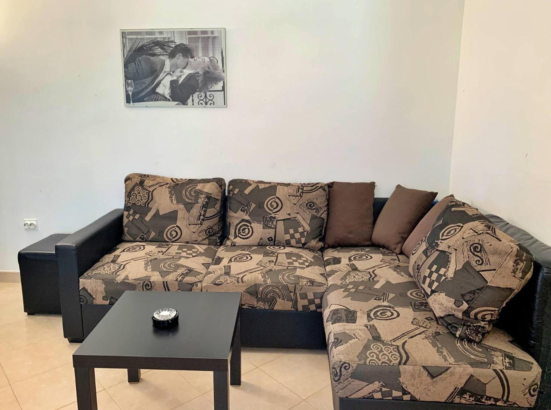 Apartment photo 1