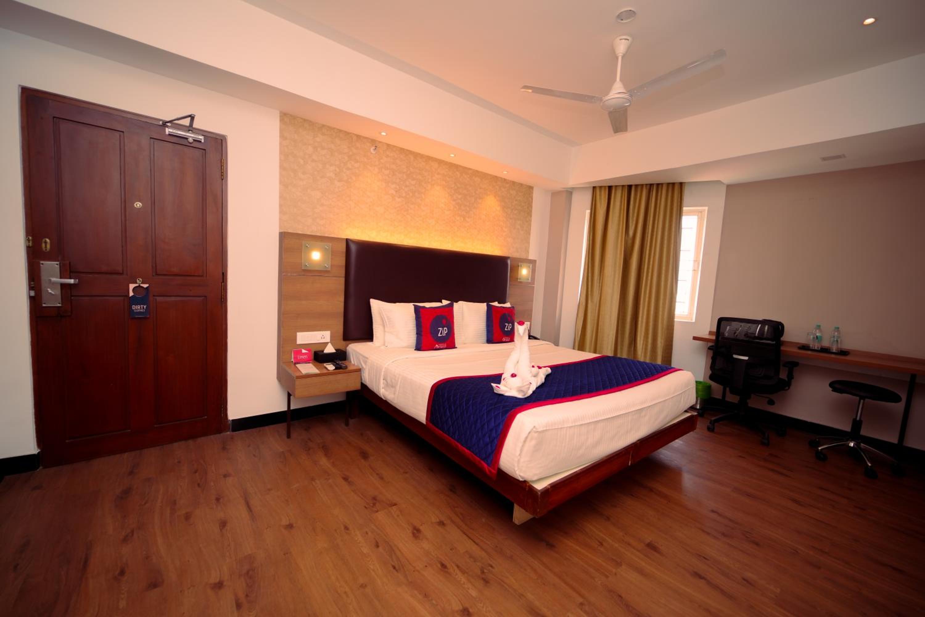Deluxe Double Room photo 2