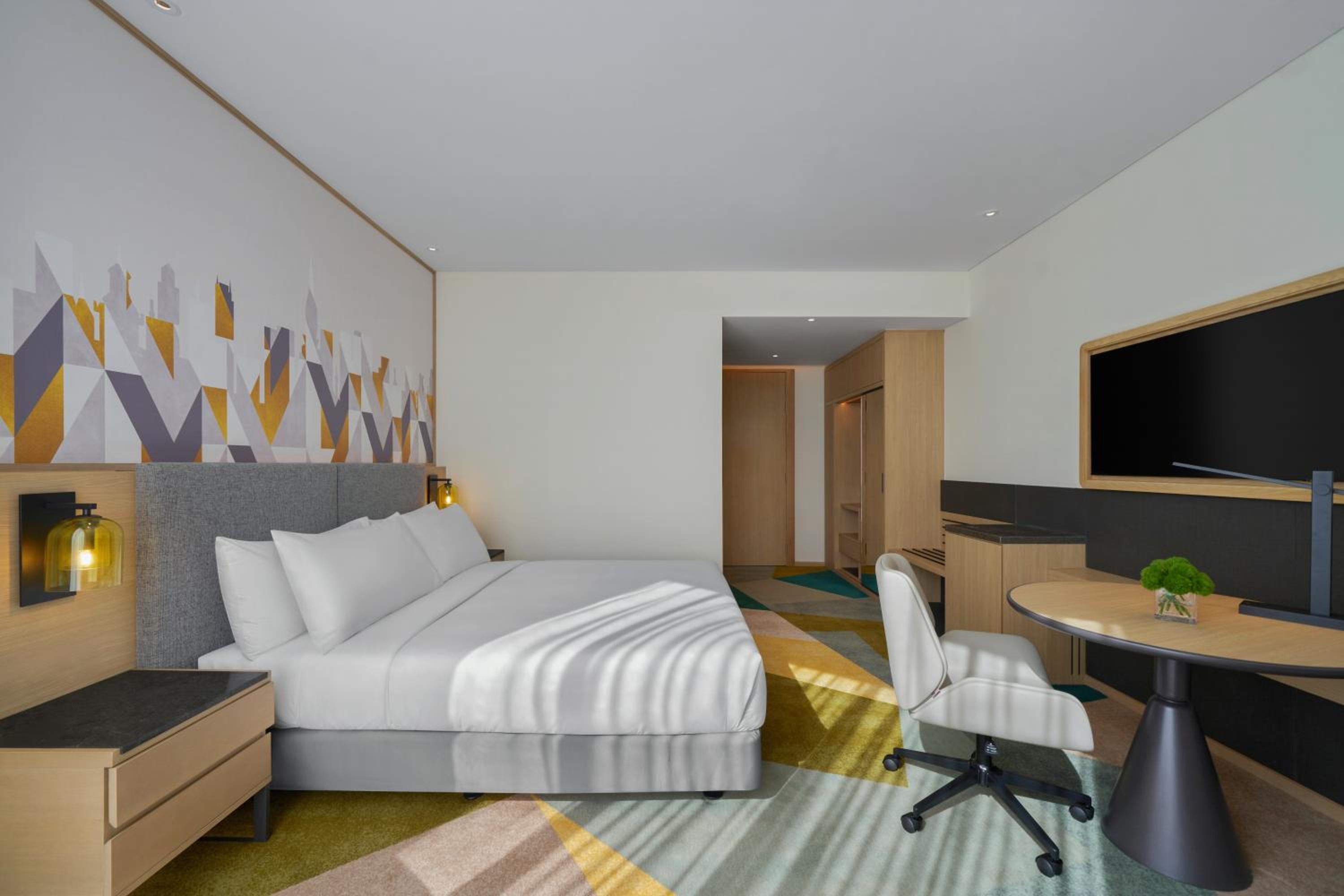 Standard King Room - Photo 1