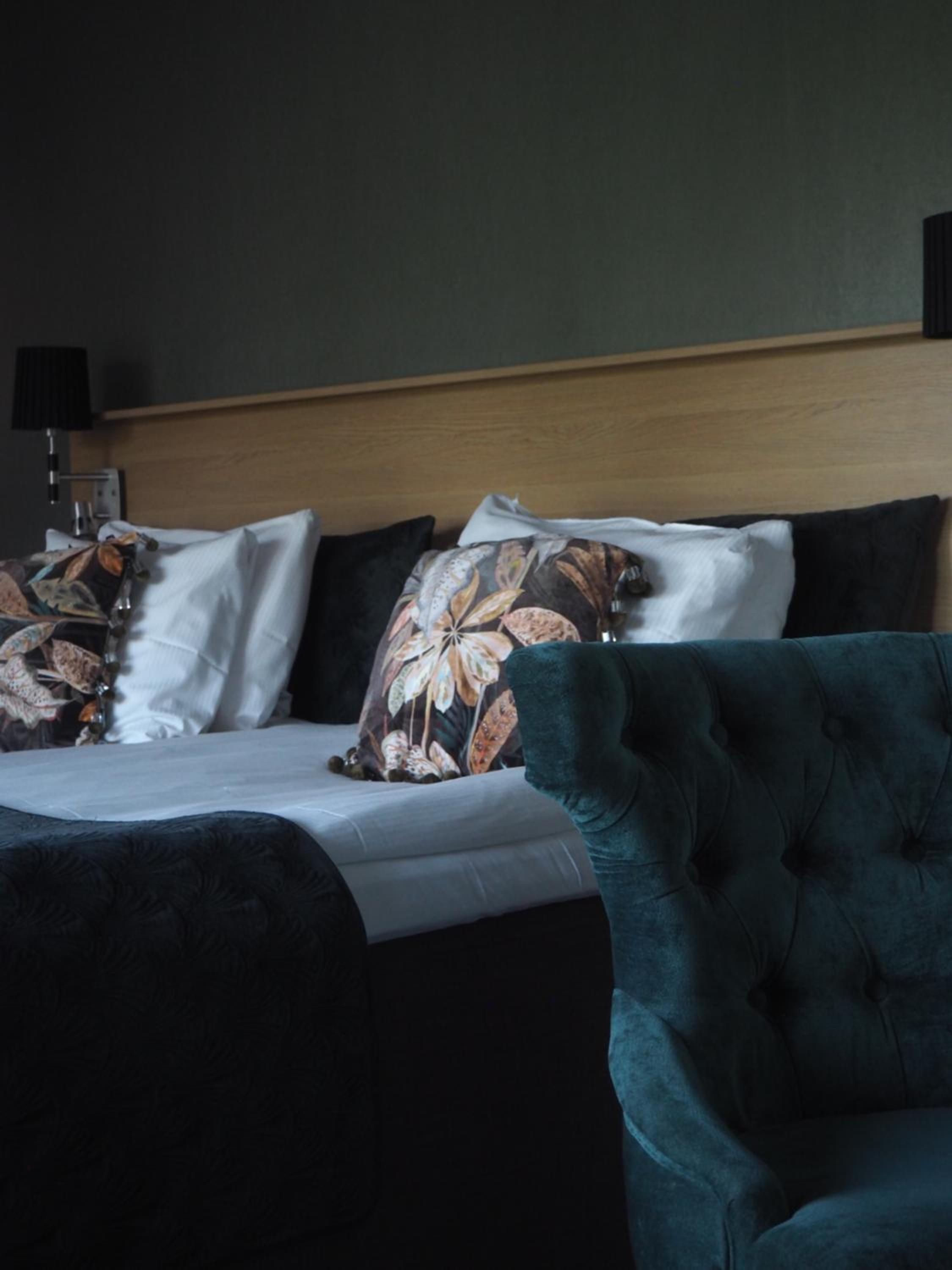 Standard Triple Room with Two Single Beds - Non-Smoking - Photo 5