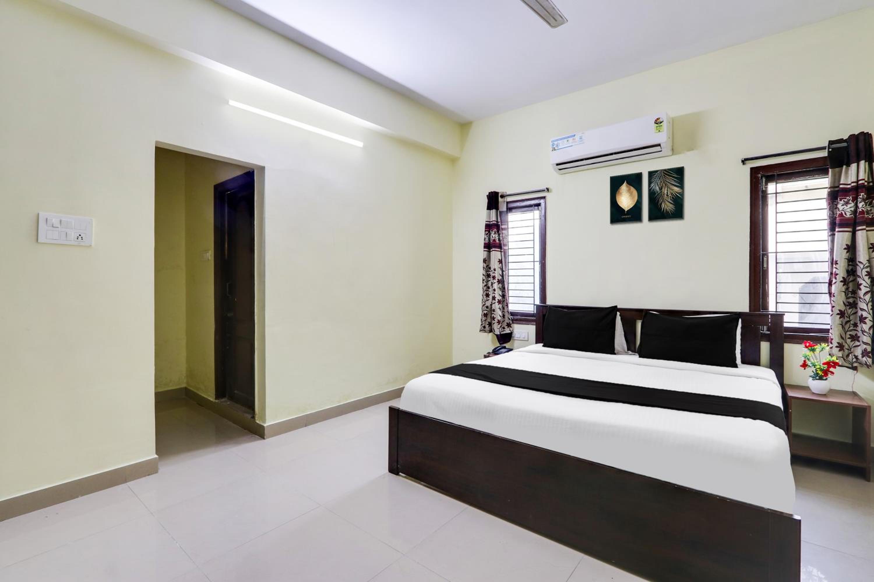 Classic Triple Room photo 1