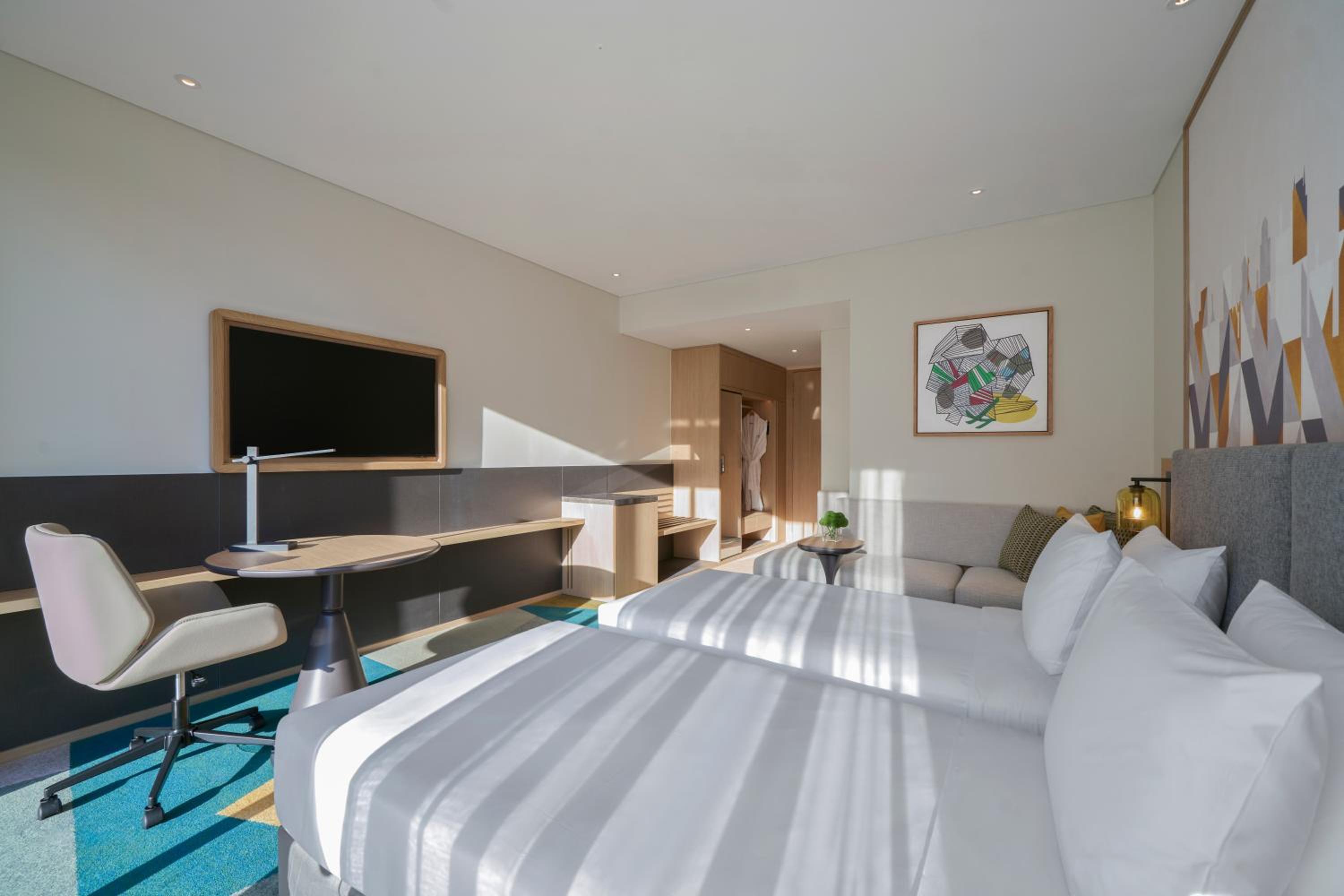Standard Twin Room - Photo 1