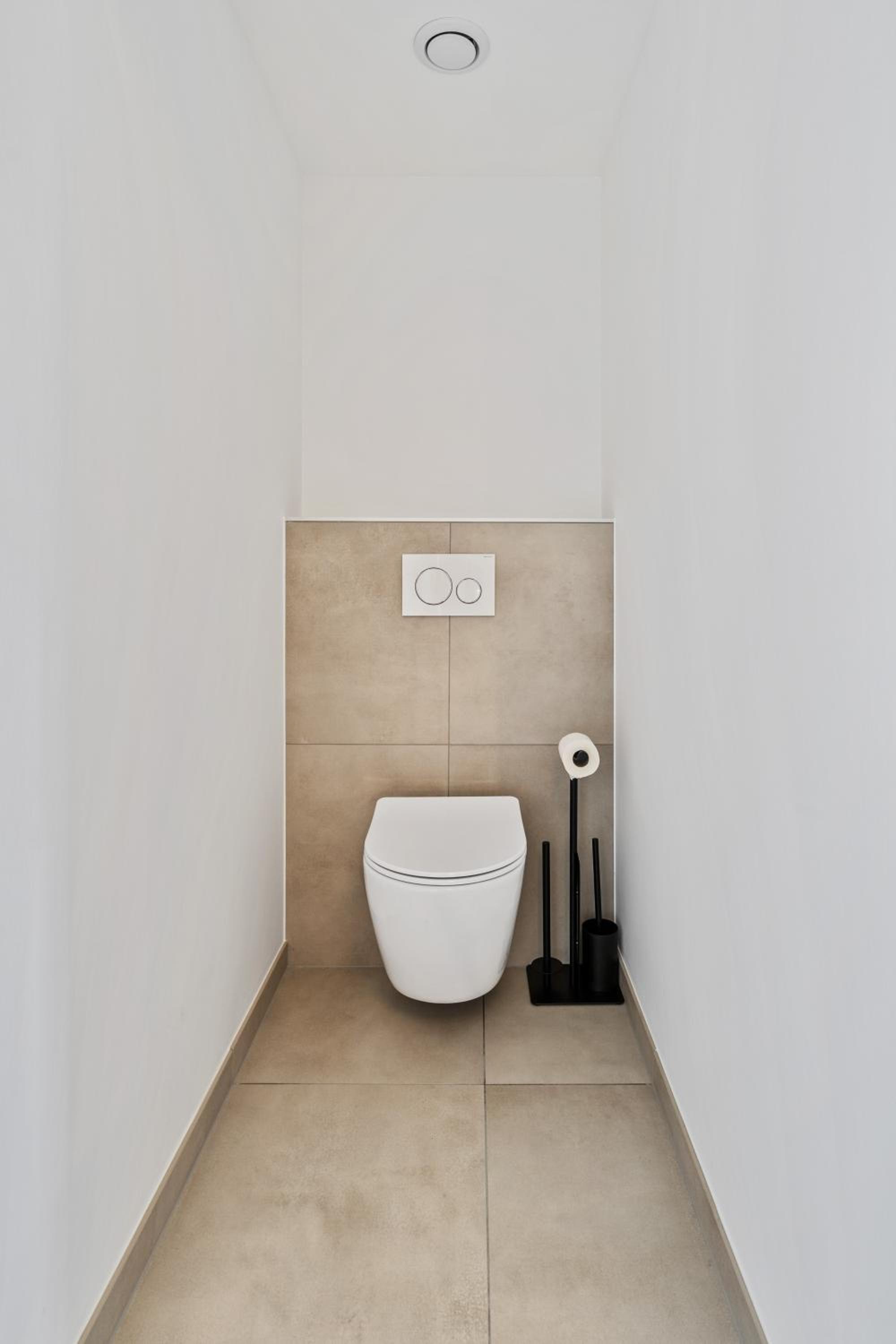 Twin Room with Bathroom photo 2