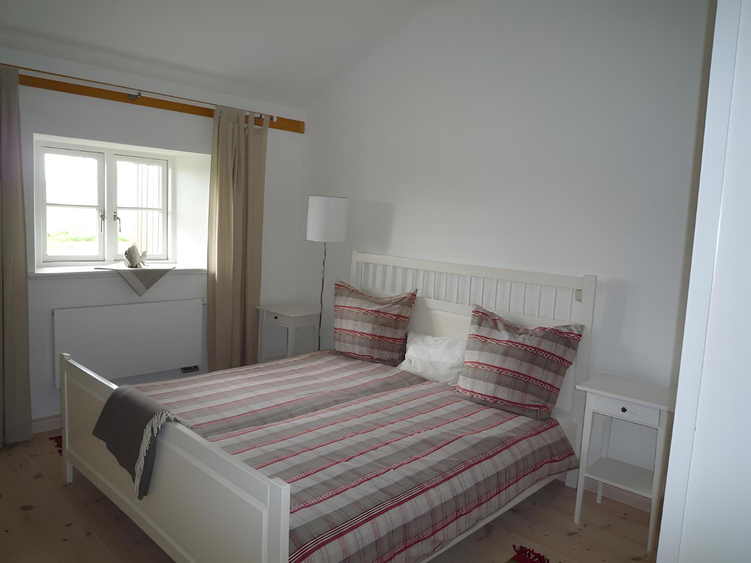 Two-Bedroom Deluxe Apartment with Garden View photo 1