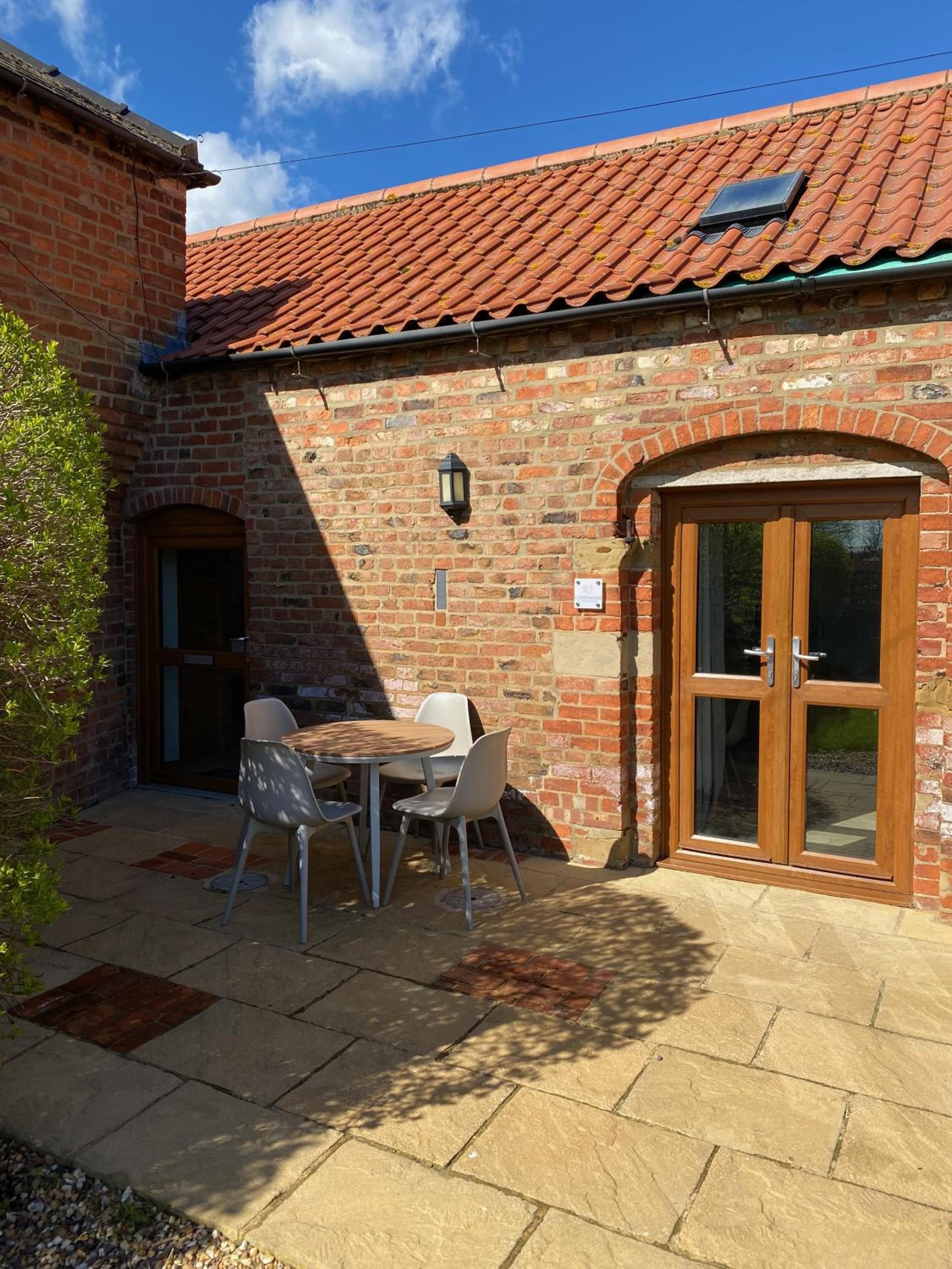 One-Bedroom House photo 2