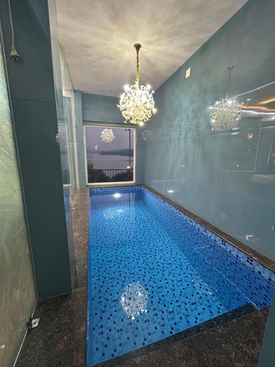 King Room With Pool View photo 2
