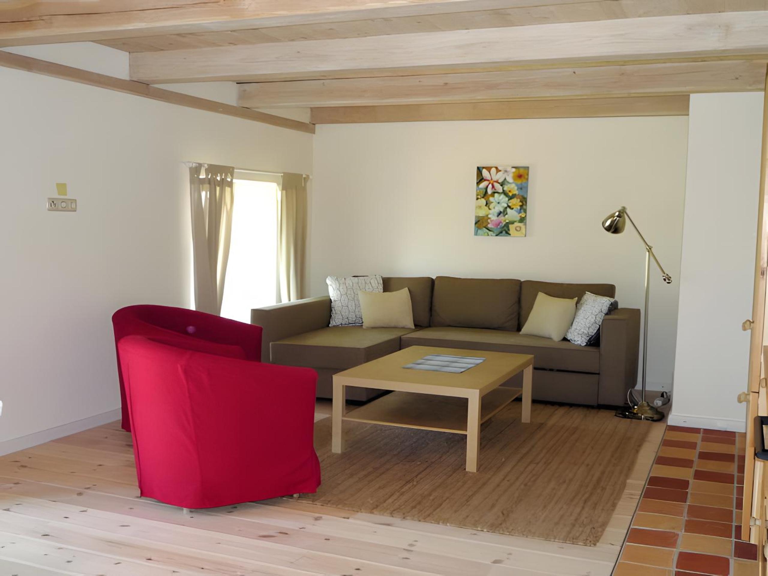 Two-Bedroom Deluxe Apartment with Garden View