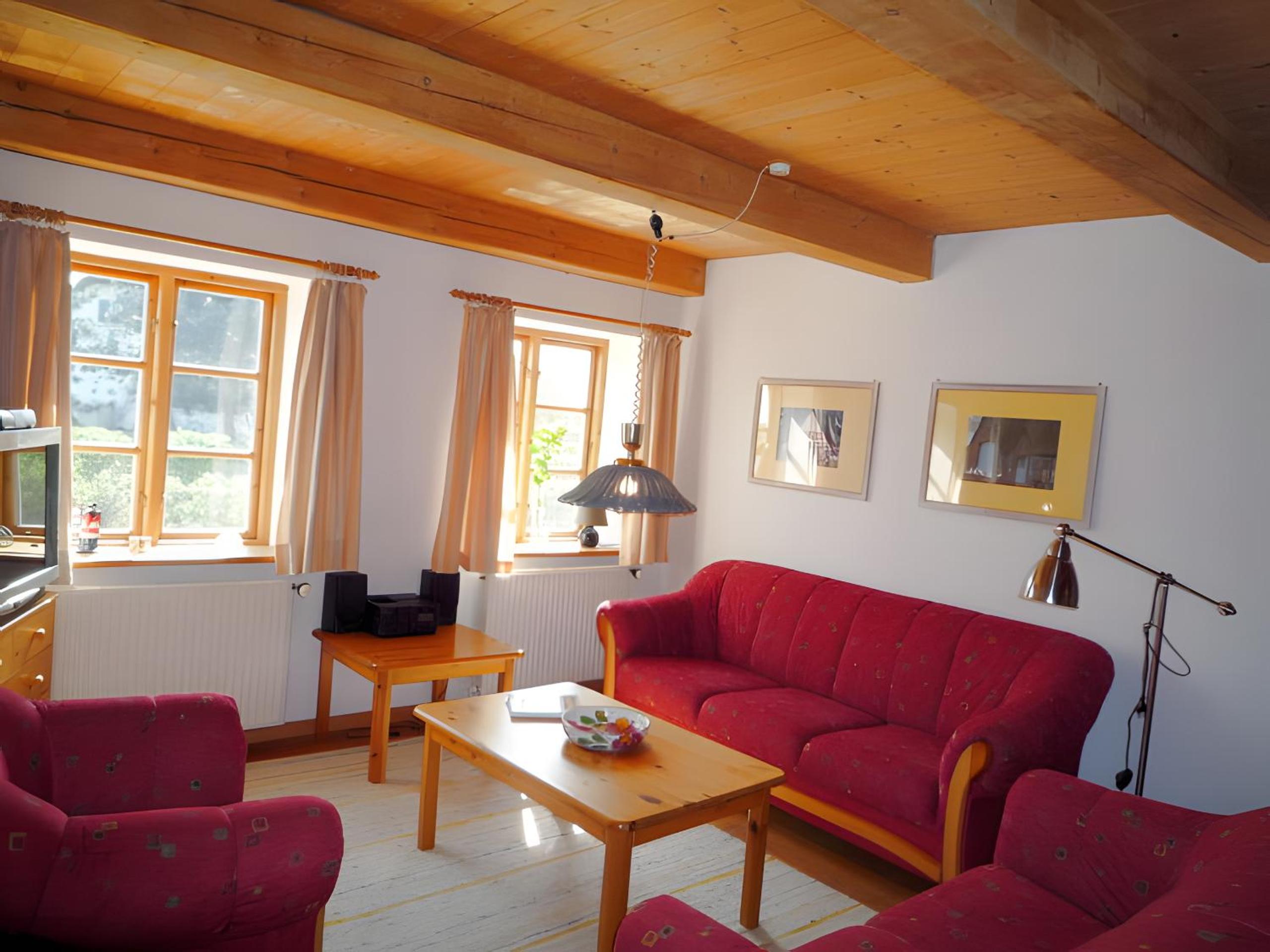 Two-Bedroom Deluxe Apartment with Garden View photo 1