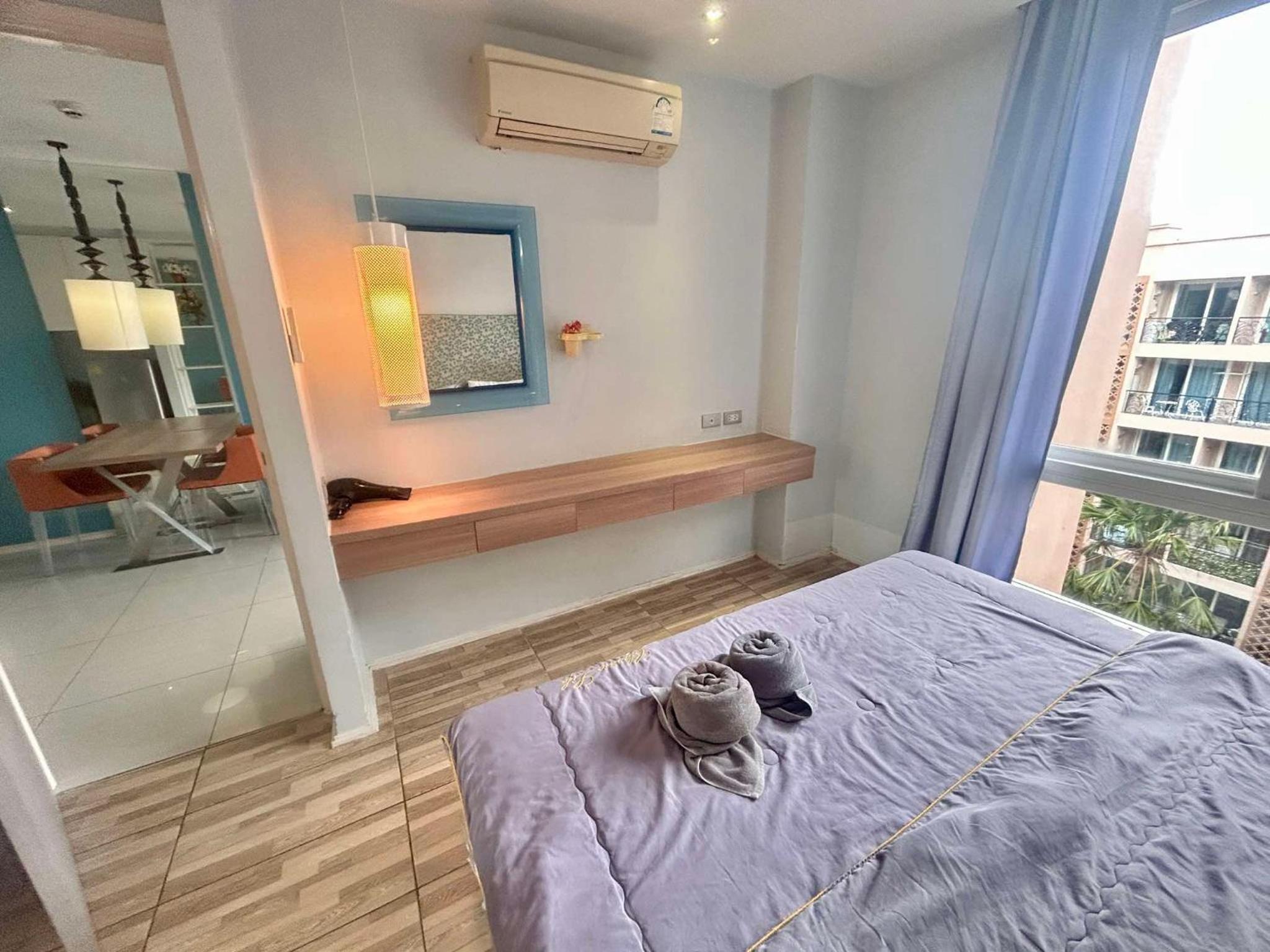 Apartment with Pool View  - Photo 6