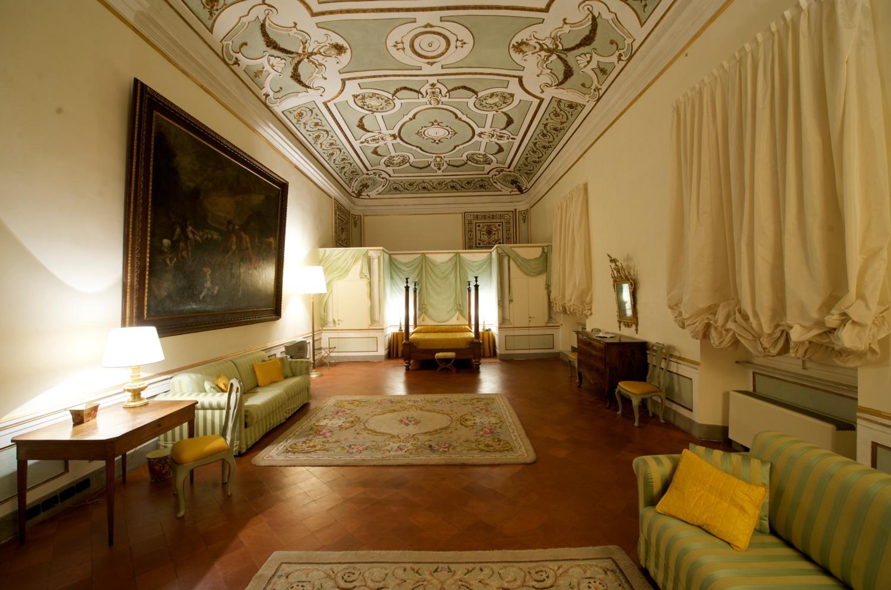 Suite (4 Adults) - Photo 1