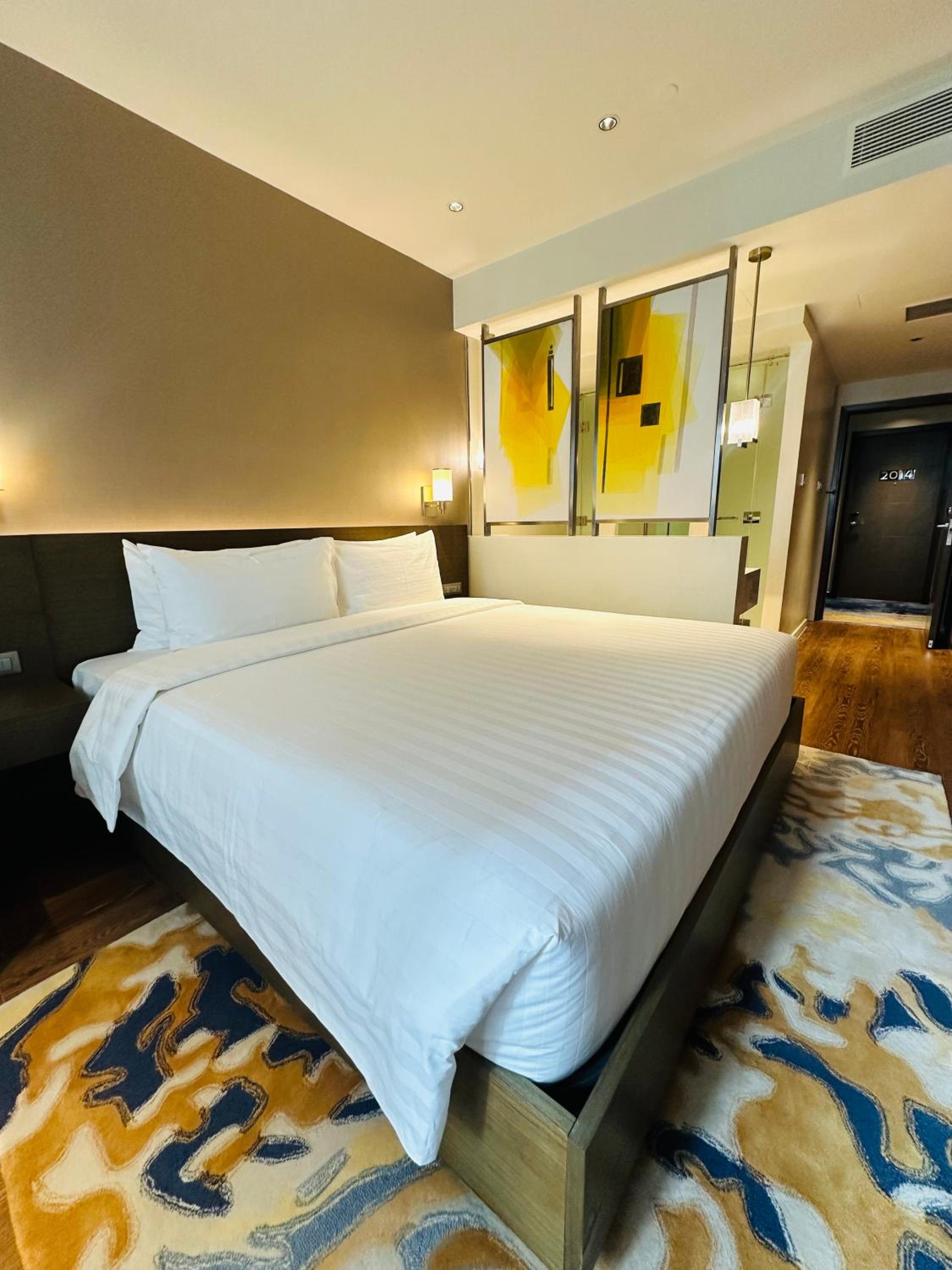King Suite photo 2