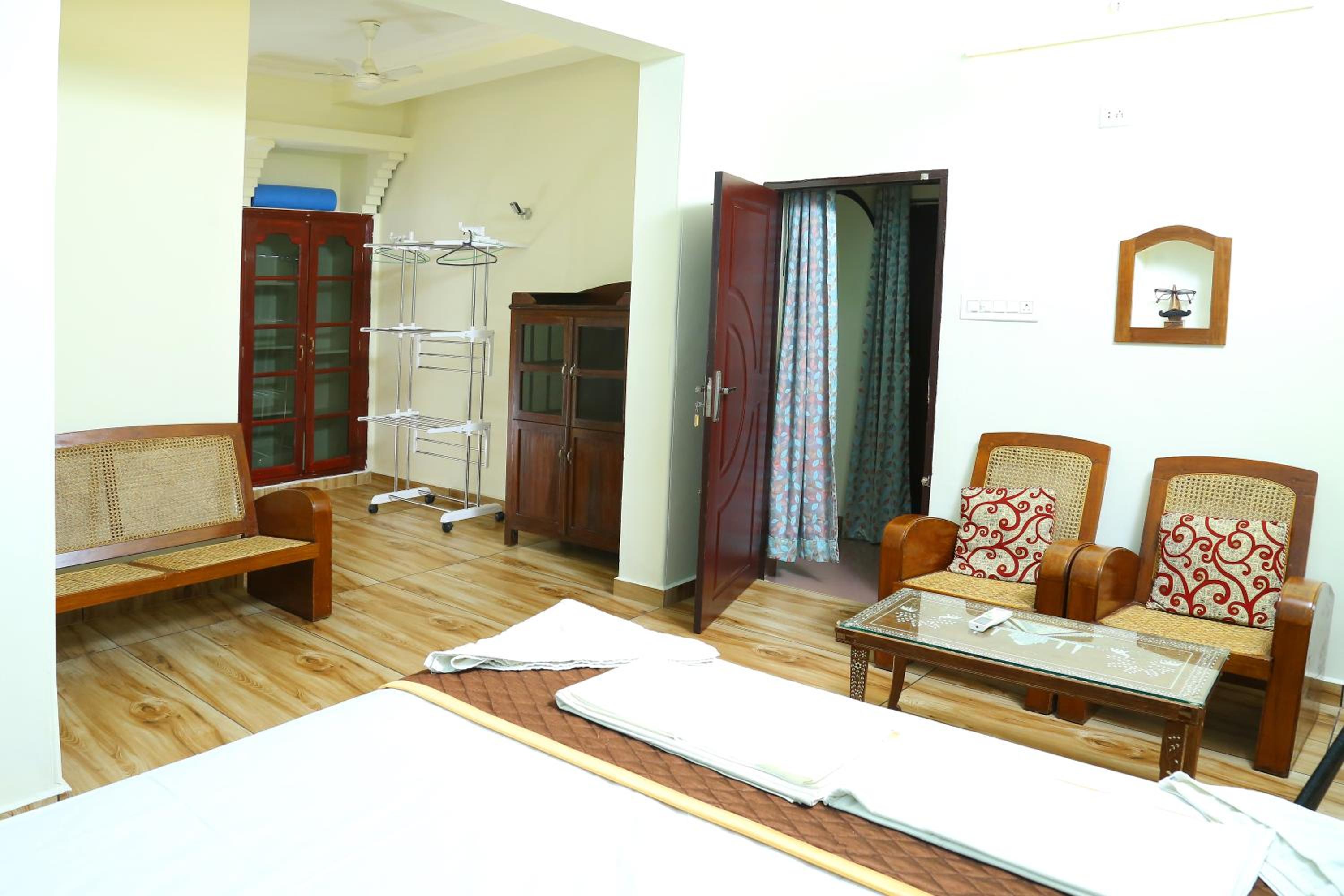 Deluxe Double Room photo 2