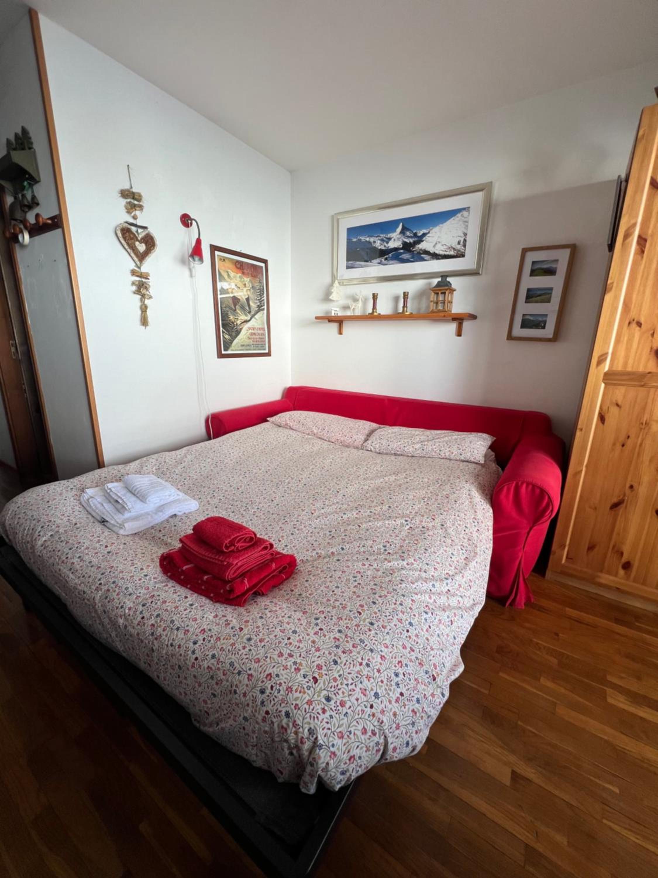 Studio Apartment photo 2