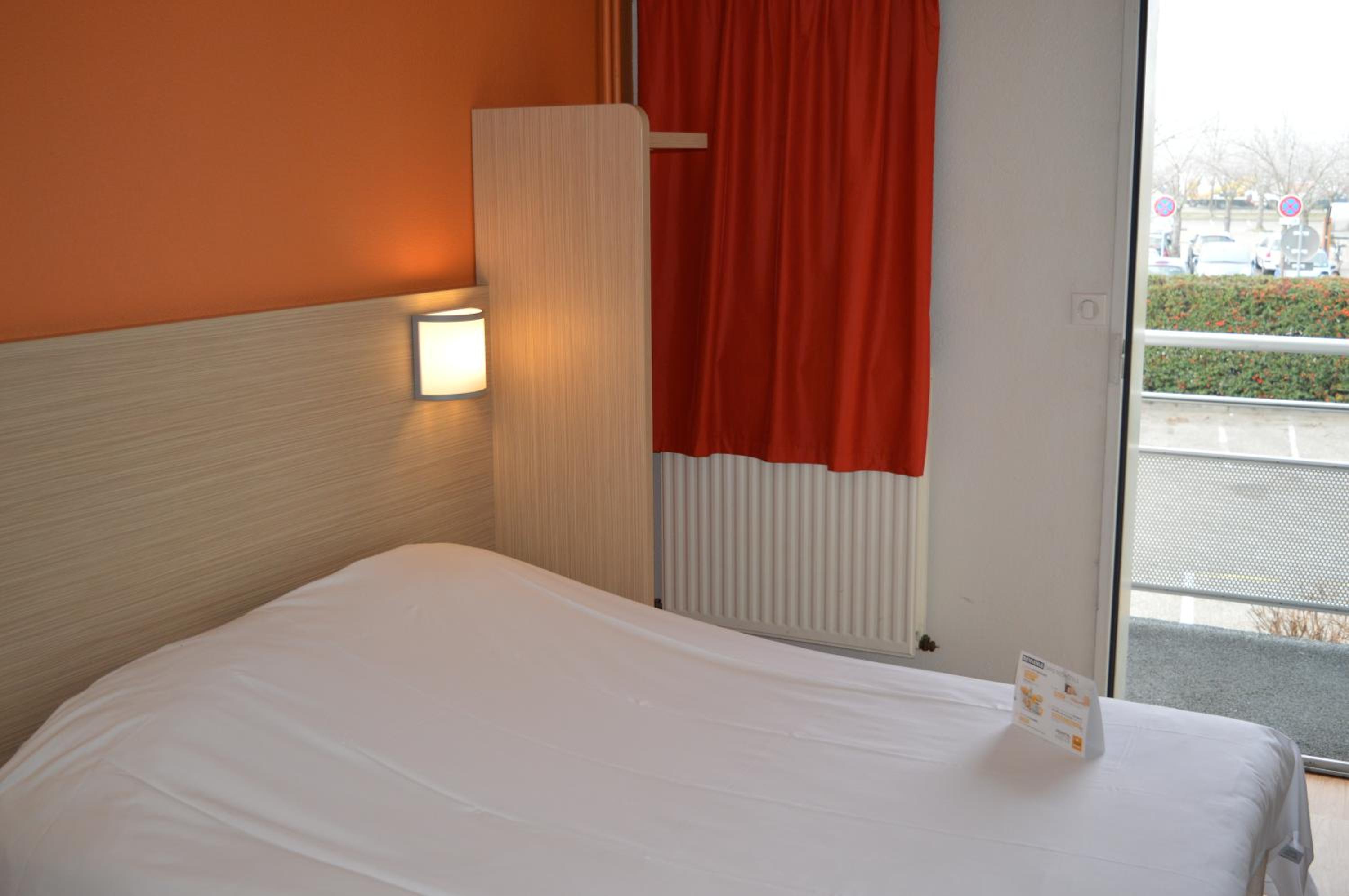 Double Room - Photo 3
