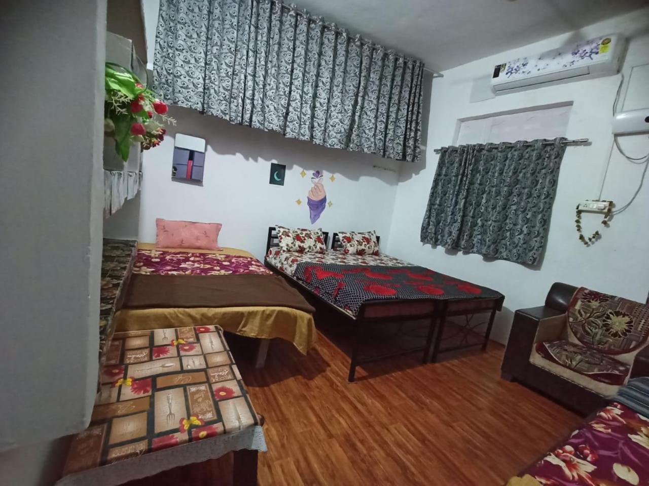 Deluxe Double Room (2 Adults + 1 Child) photo 1