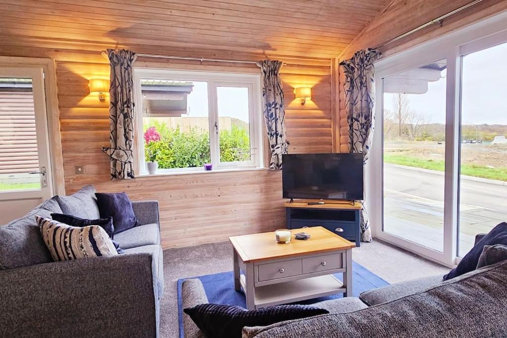Two-Bedroom Chalet photo 2