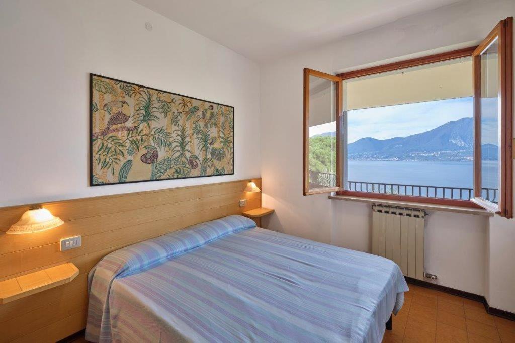 Two-Bedroom Apartment with Lake View photo 1