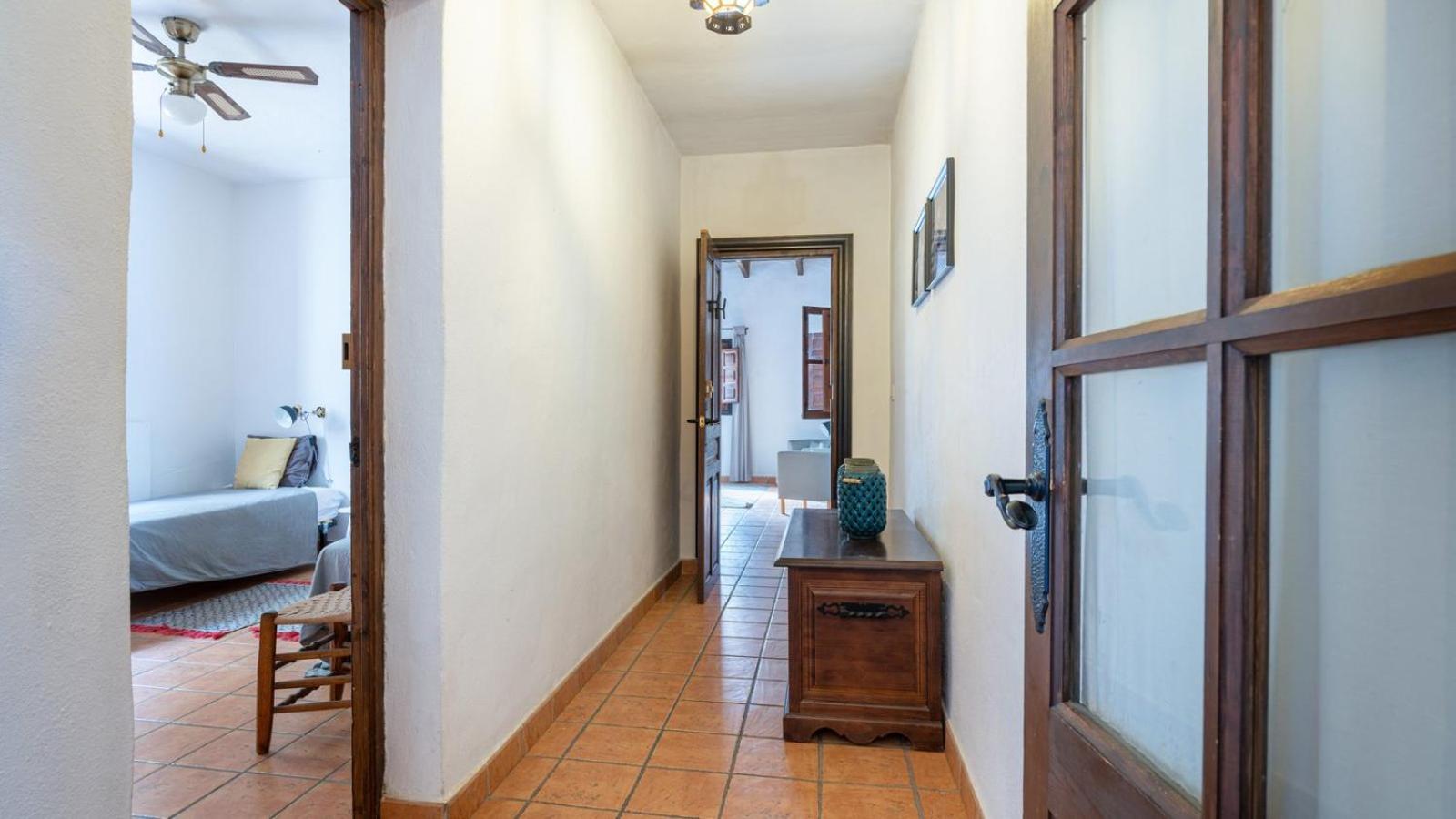Four-Bedroom House photo 2