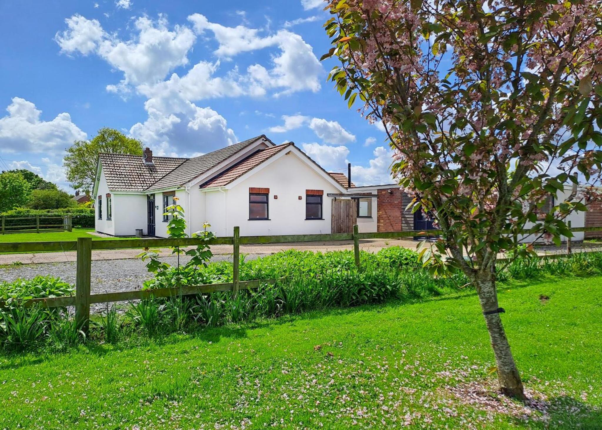 Three-Bedroom Vacation Home  photo 2