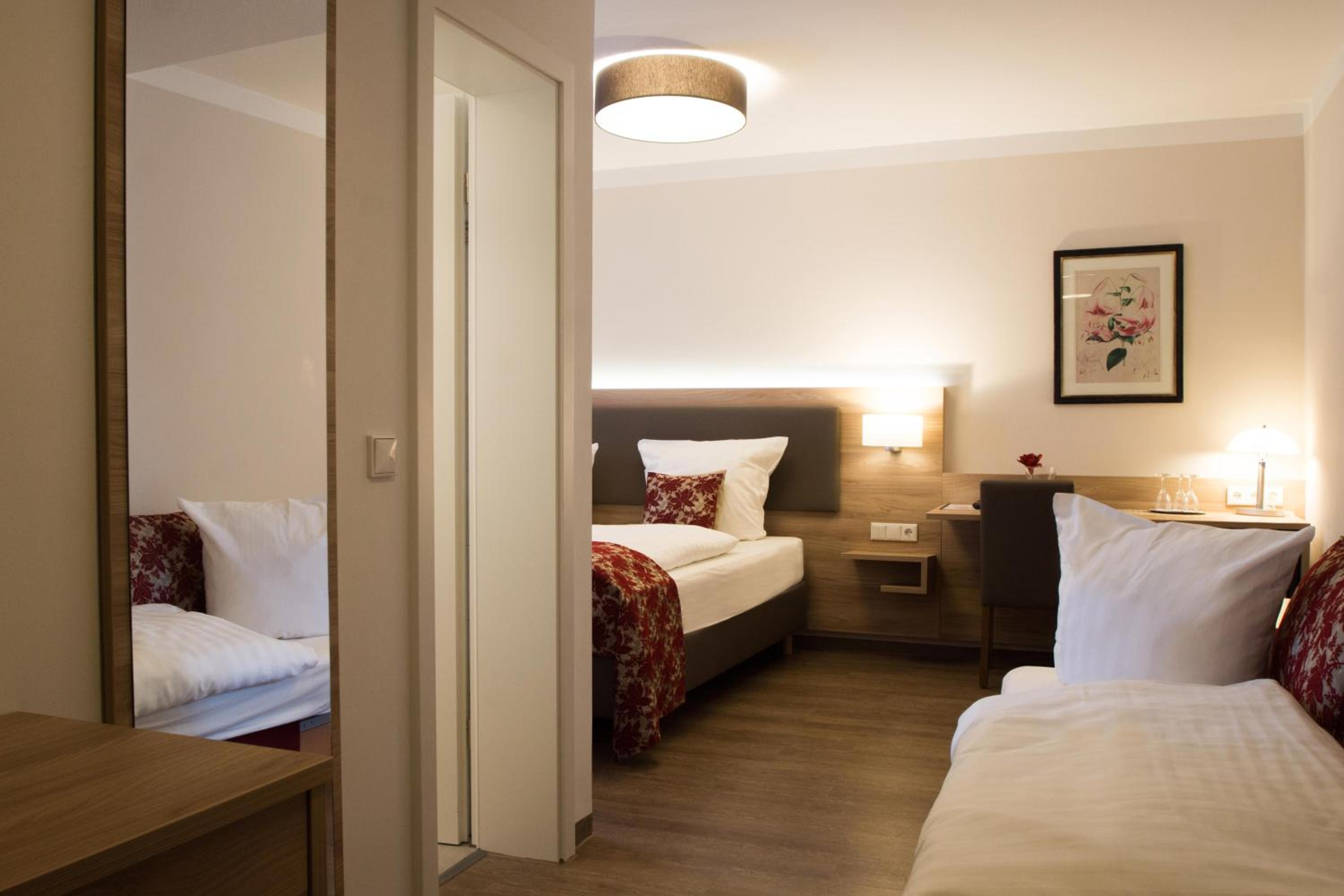 Triple Room with Balcony photo 3