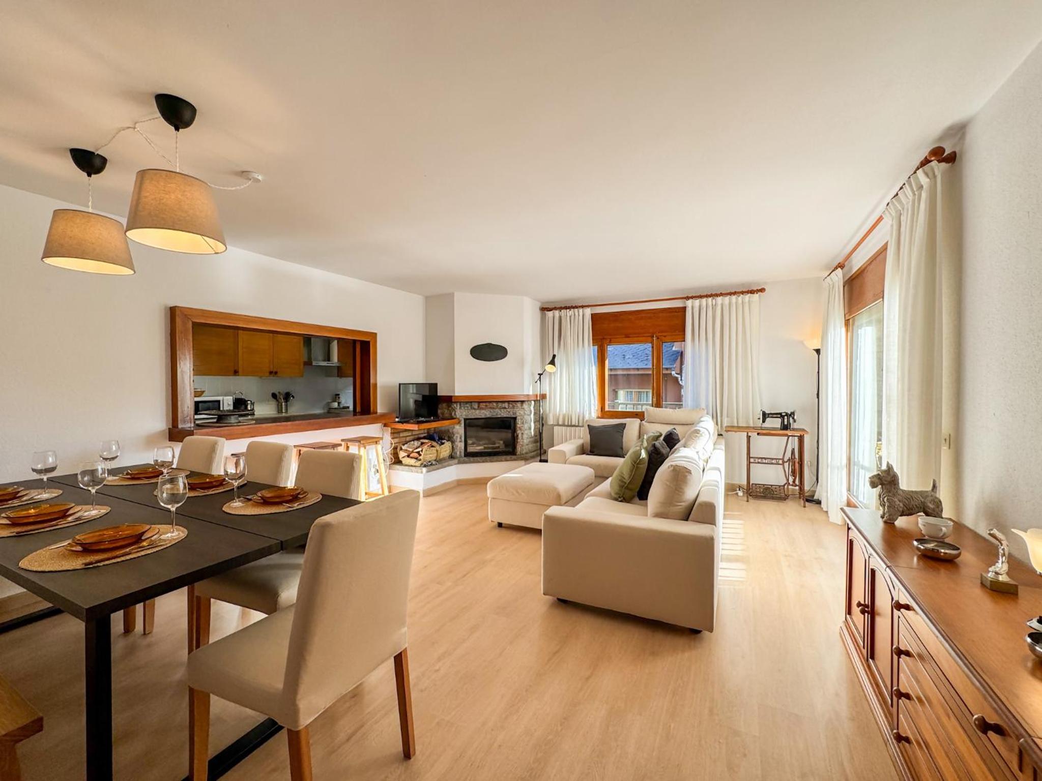 Apartamento con Balcón