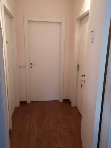 Large Double Room - Photo 7