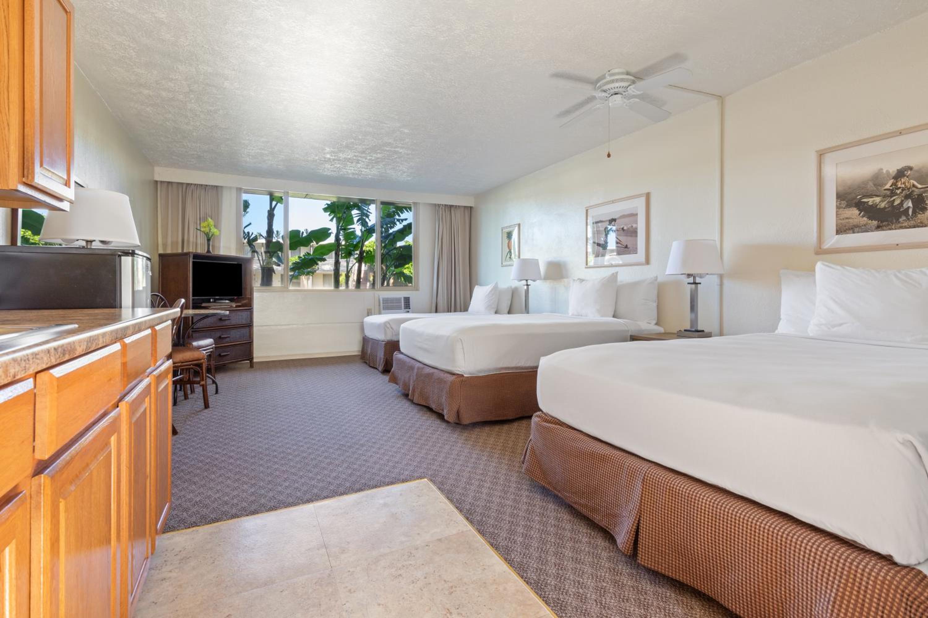  Poolside Three Beds  - Photo 1