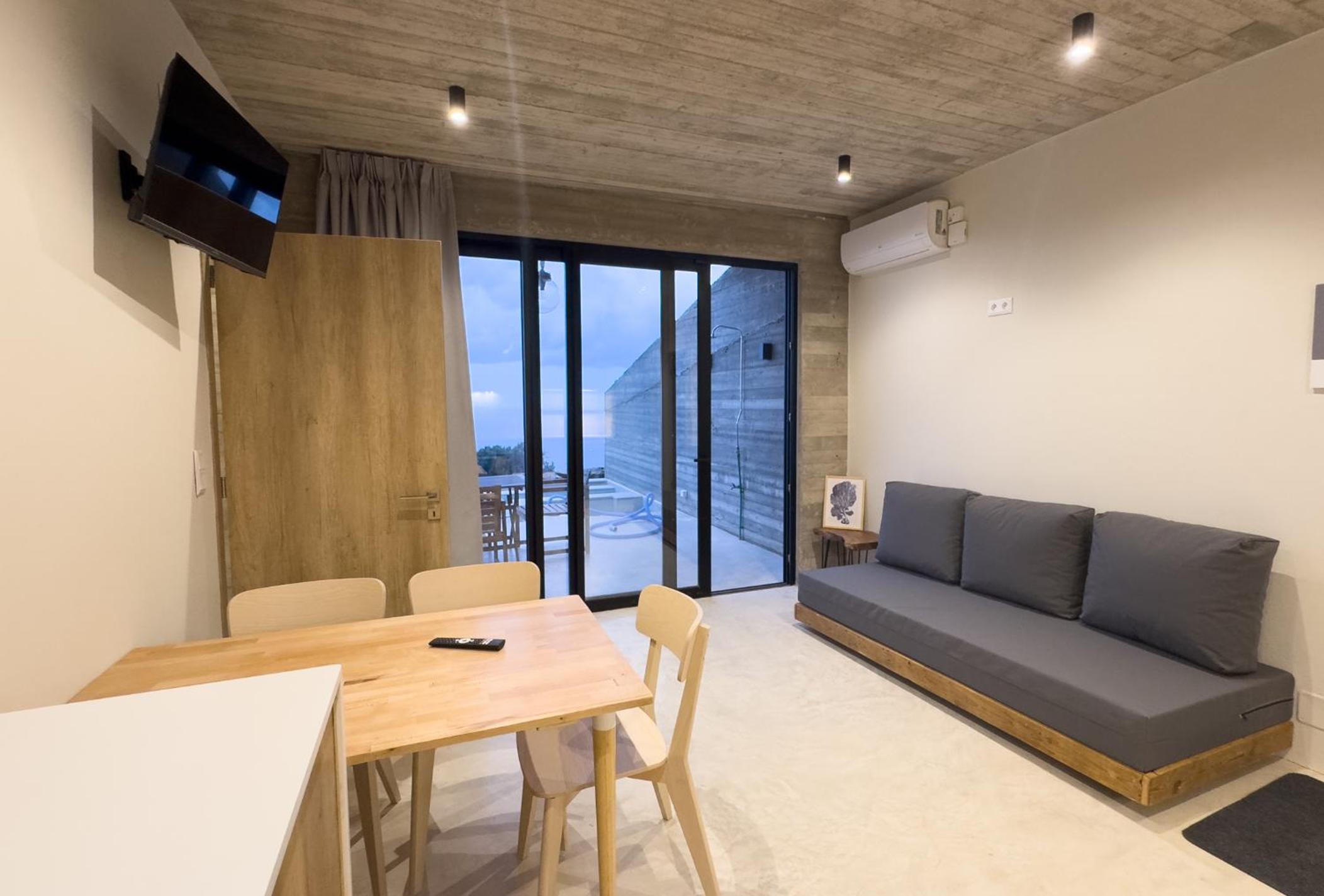 One-Bedroom Villa