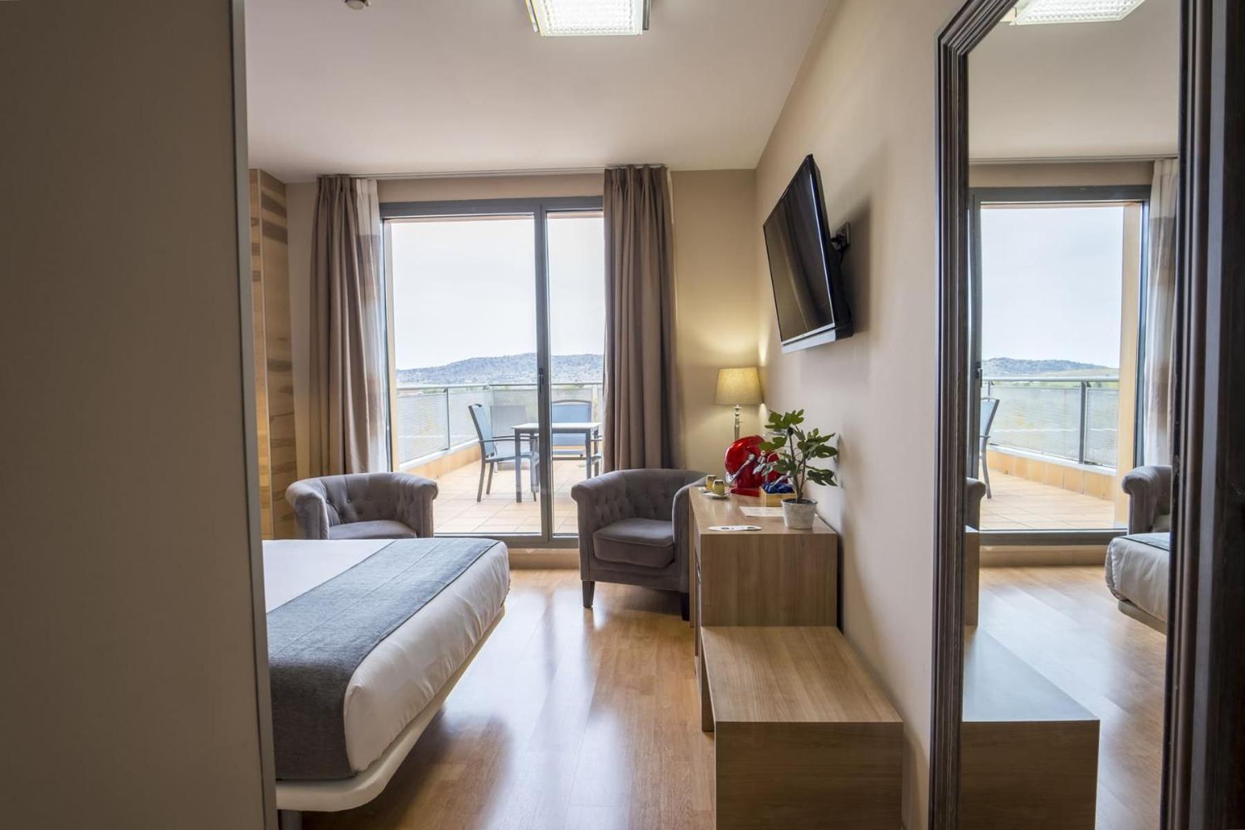 Premium Double Room - Photo 1
