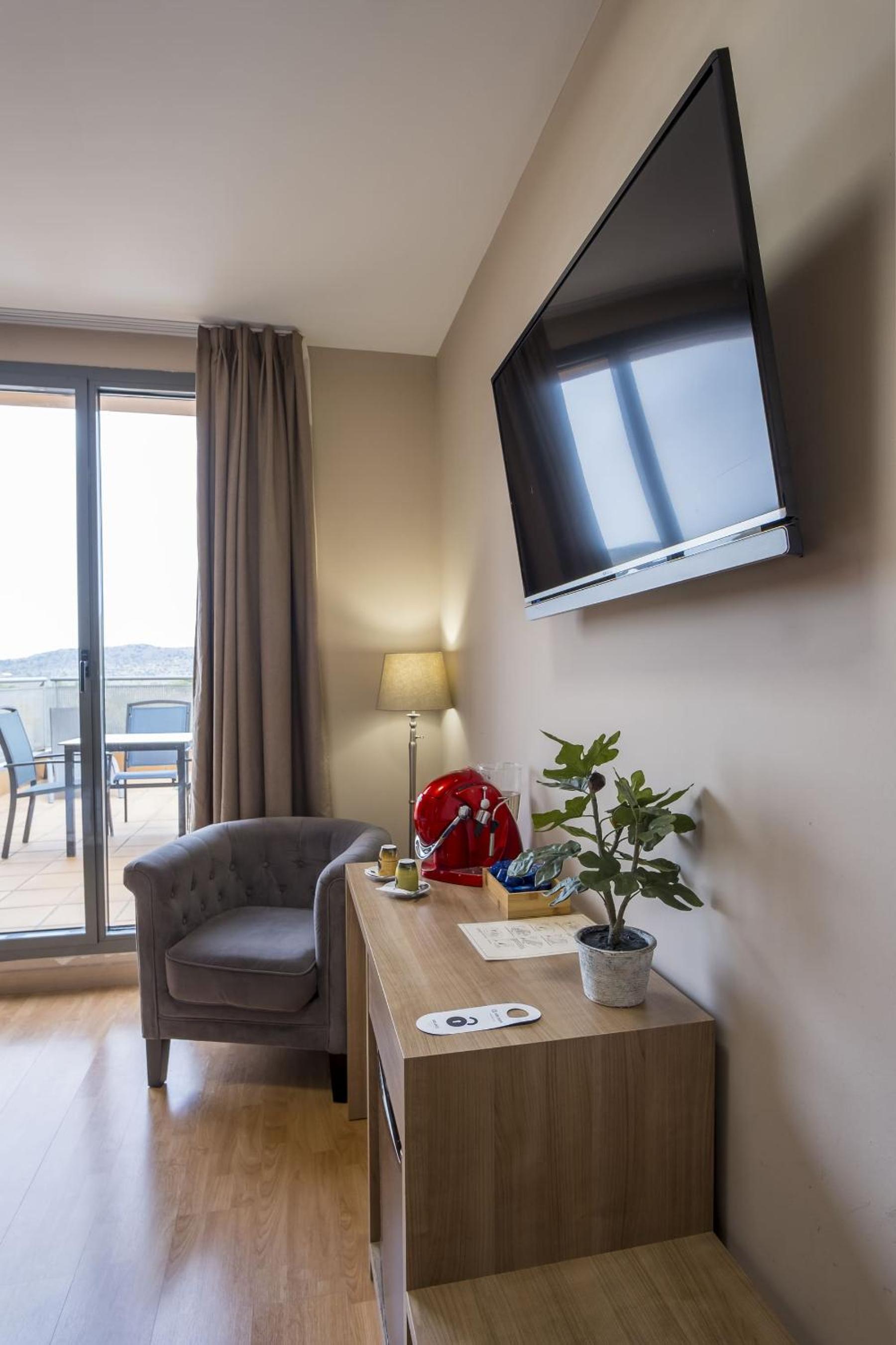 Premium Double Room - Photo 2